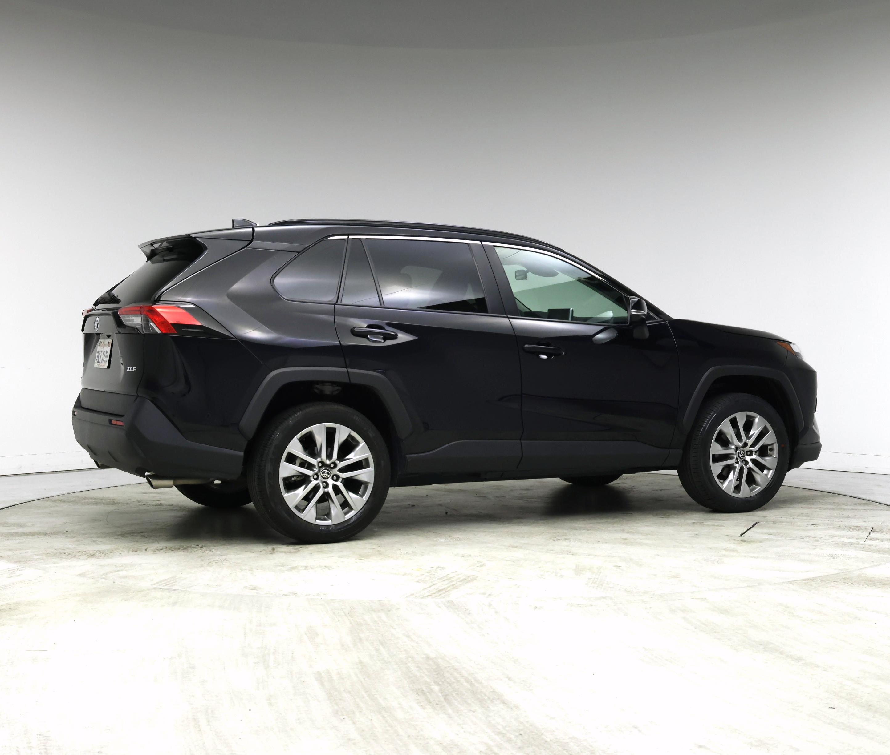 Thumbnail: 2024 Toyota RAV4 - 7
