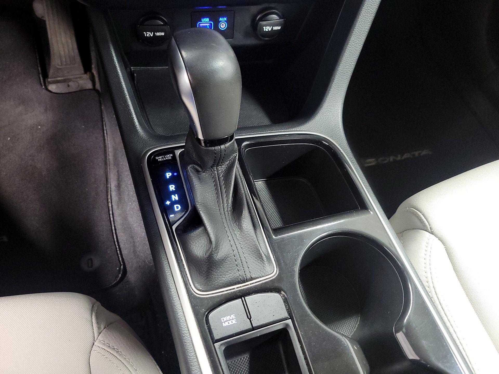 Thumbnail: 2018 Hyundai Sonata - 17