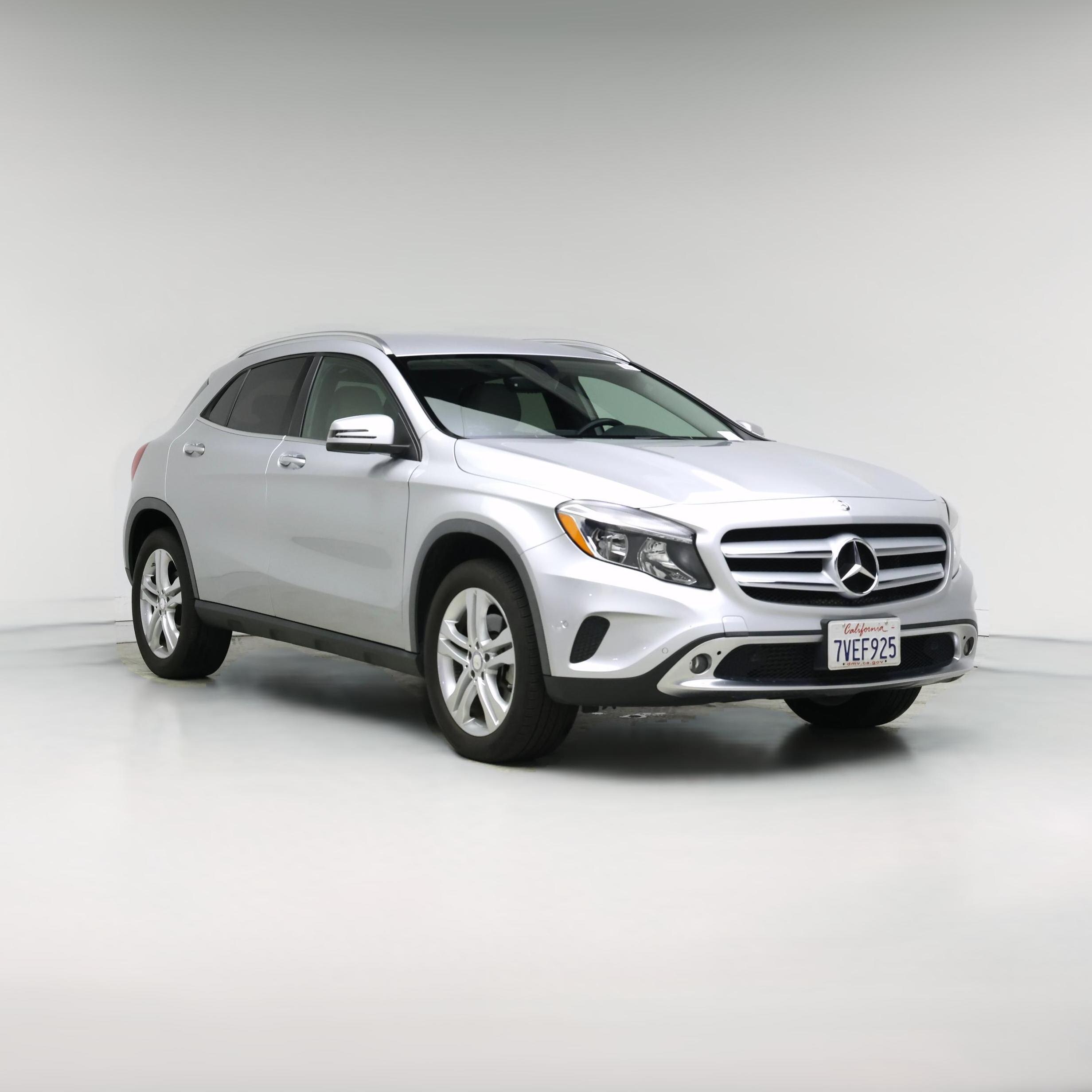 Thumbnail: 2015 Mercedes-Benz GLA - 1