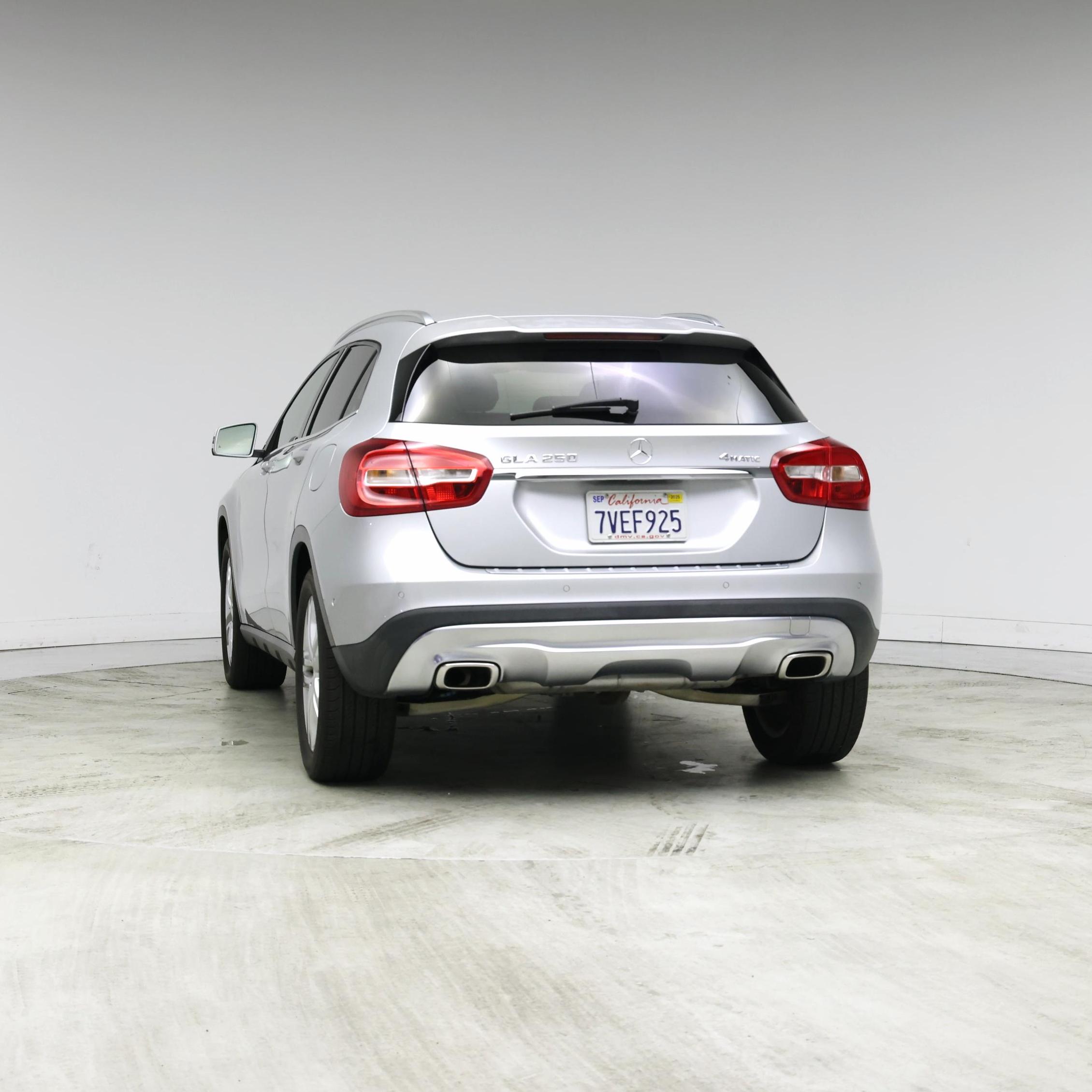 Thumbnail: 2015 Mercedes-Benz GLA - 6