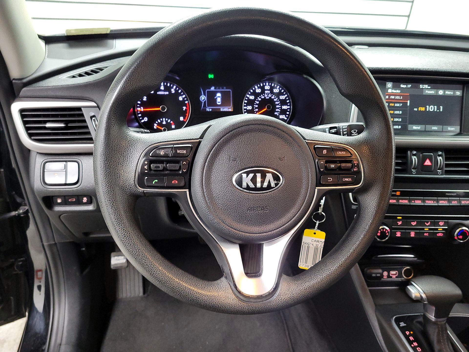 Thumbnail: 2018 Kia Optima - 10