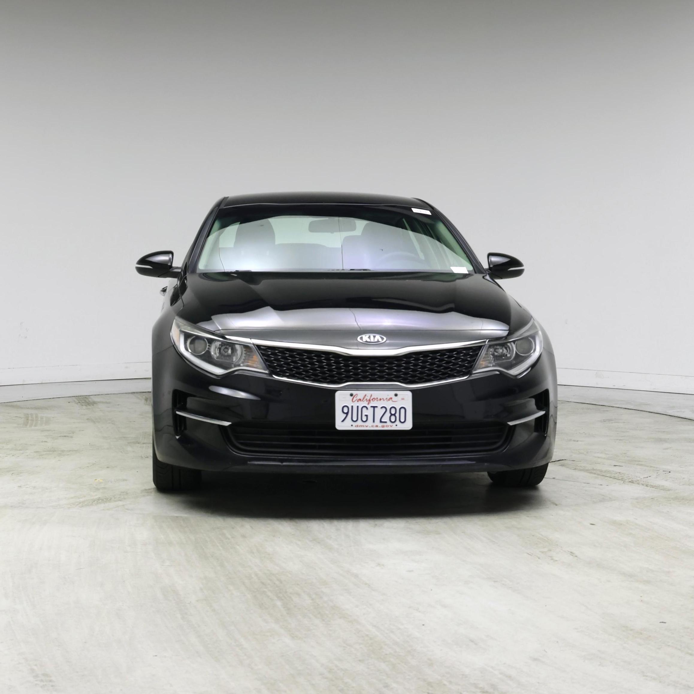 Thumbnail: 2018 Kia Optima - 5