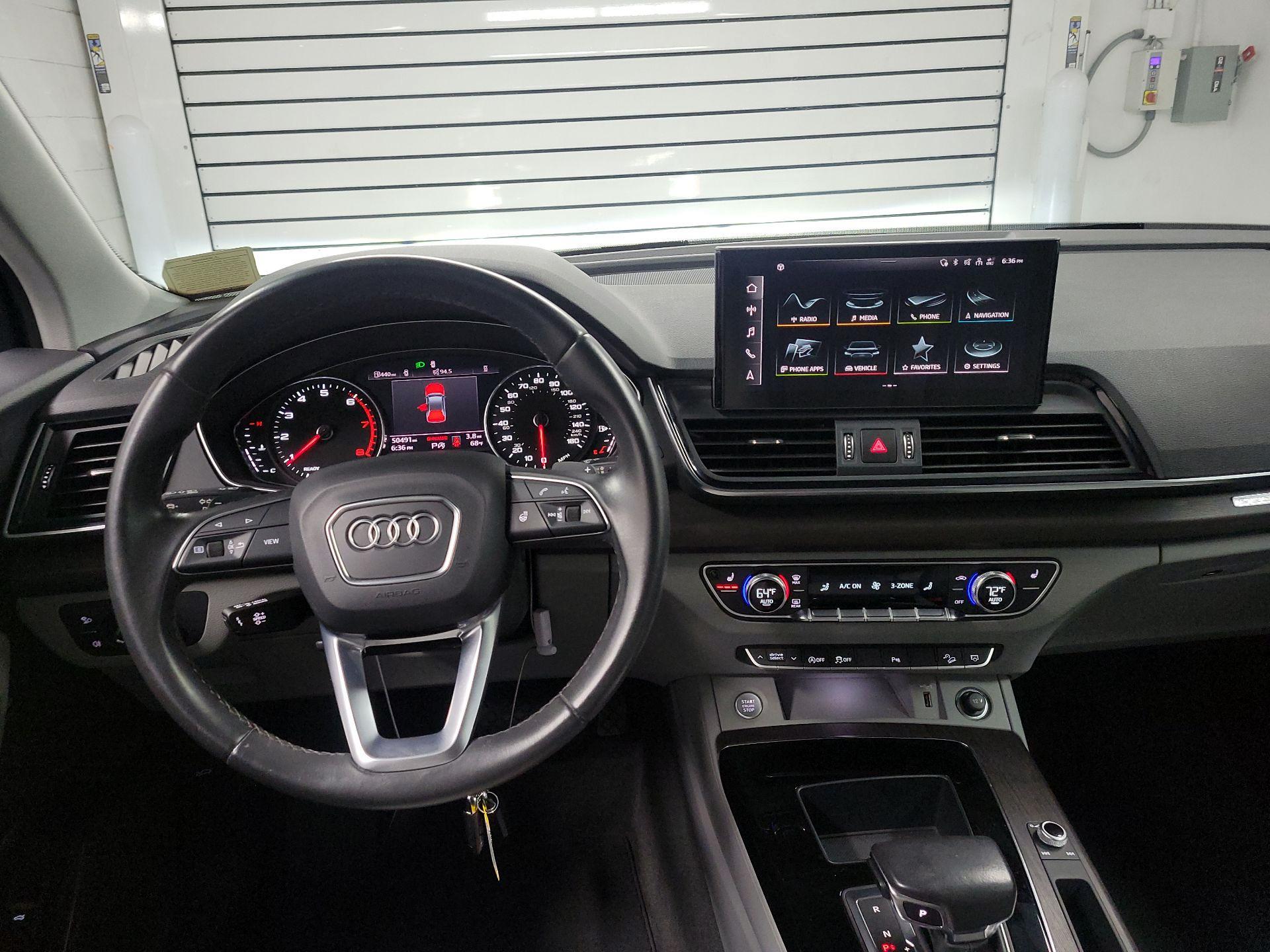 Thumbnail: 2022 Audi Q5 - 9