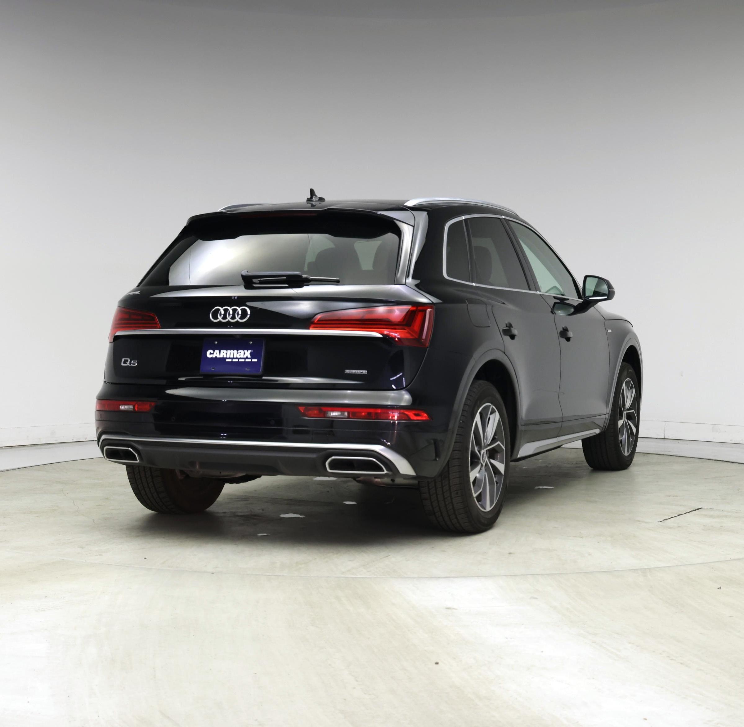 Thumbnail: 2022 Audi Q5 - 8