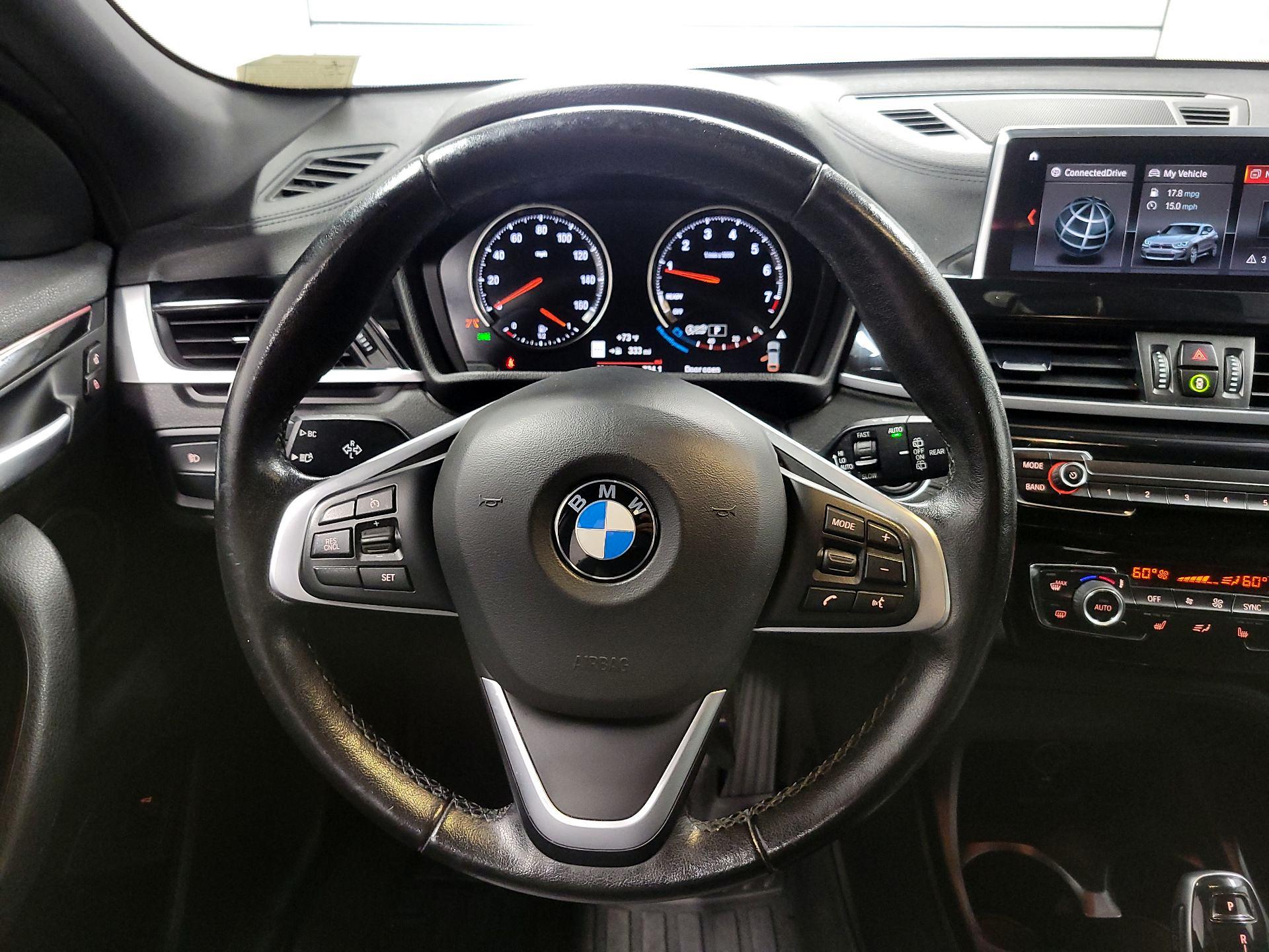 Thumbnail: 2022 BMW X2 - 10