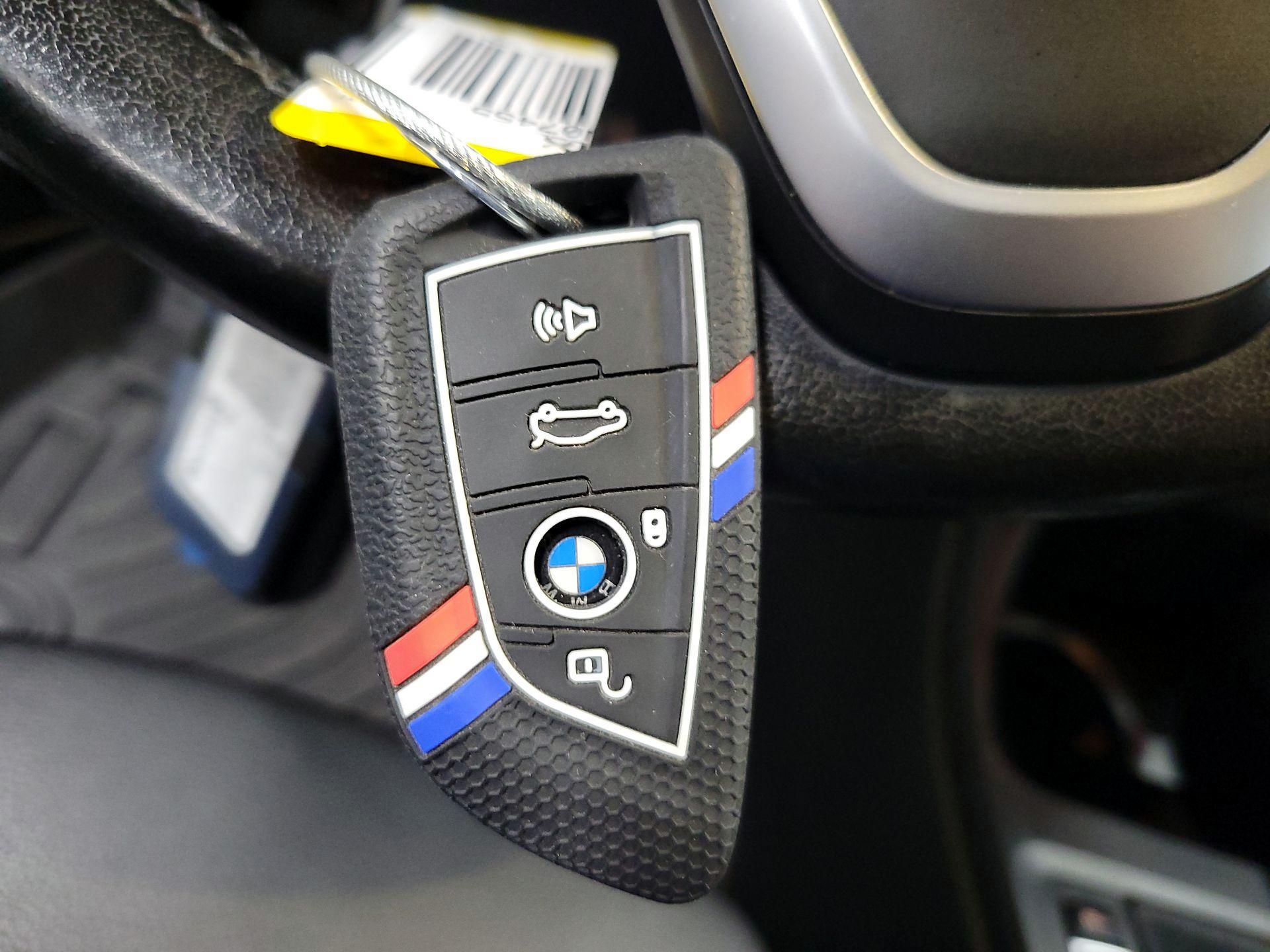 Thumbnail: 2022 BMW X2 - 20