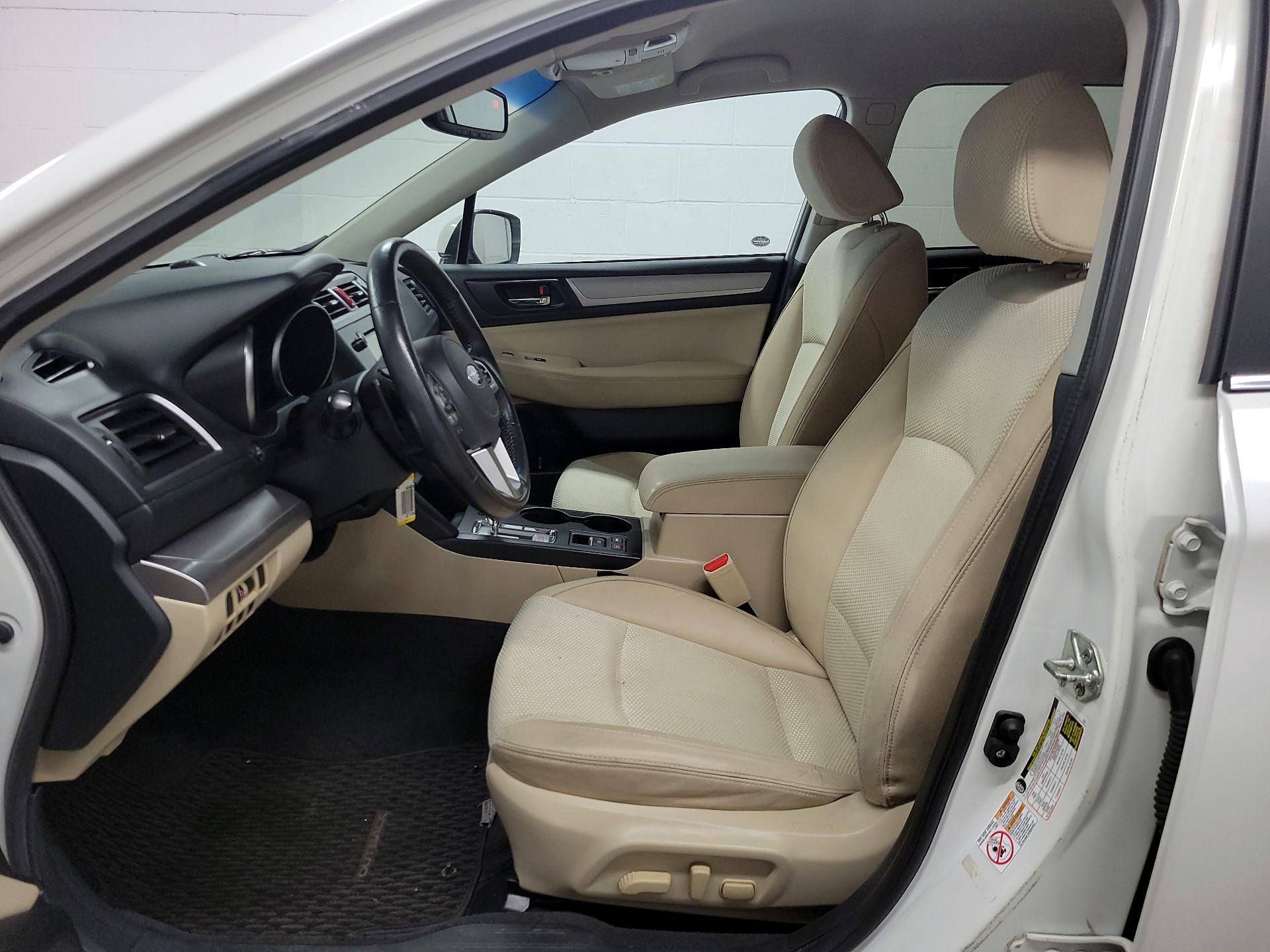 Thumbnail: 2015 Subaru Outback - 11