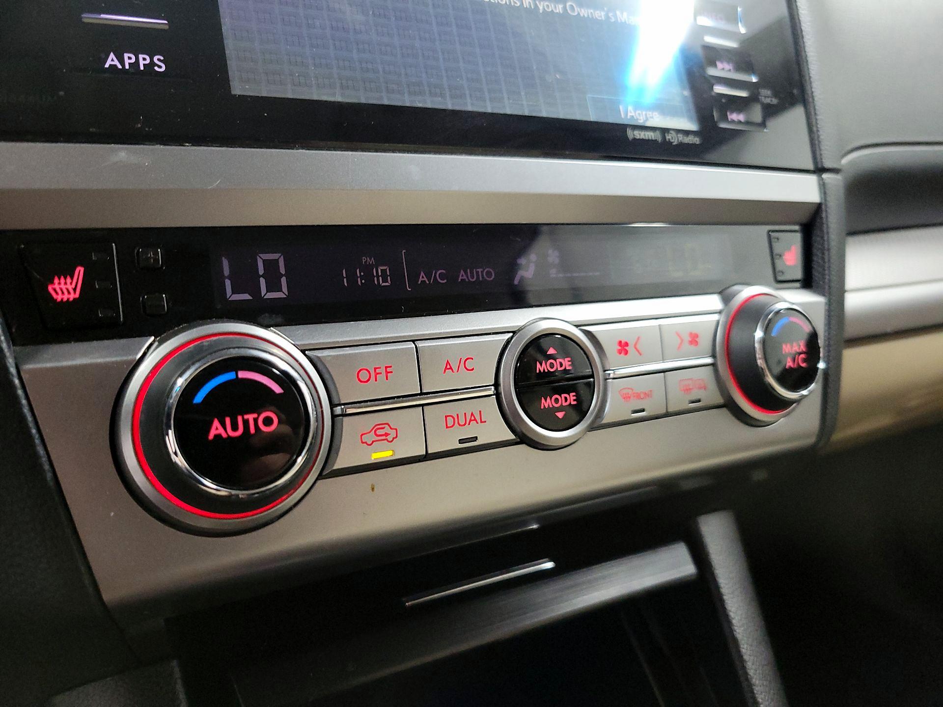 Thumbnail: 2015 Subaru Outback - 16