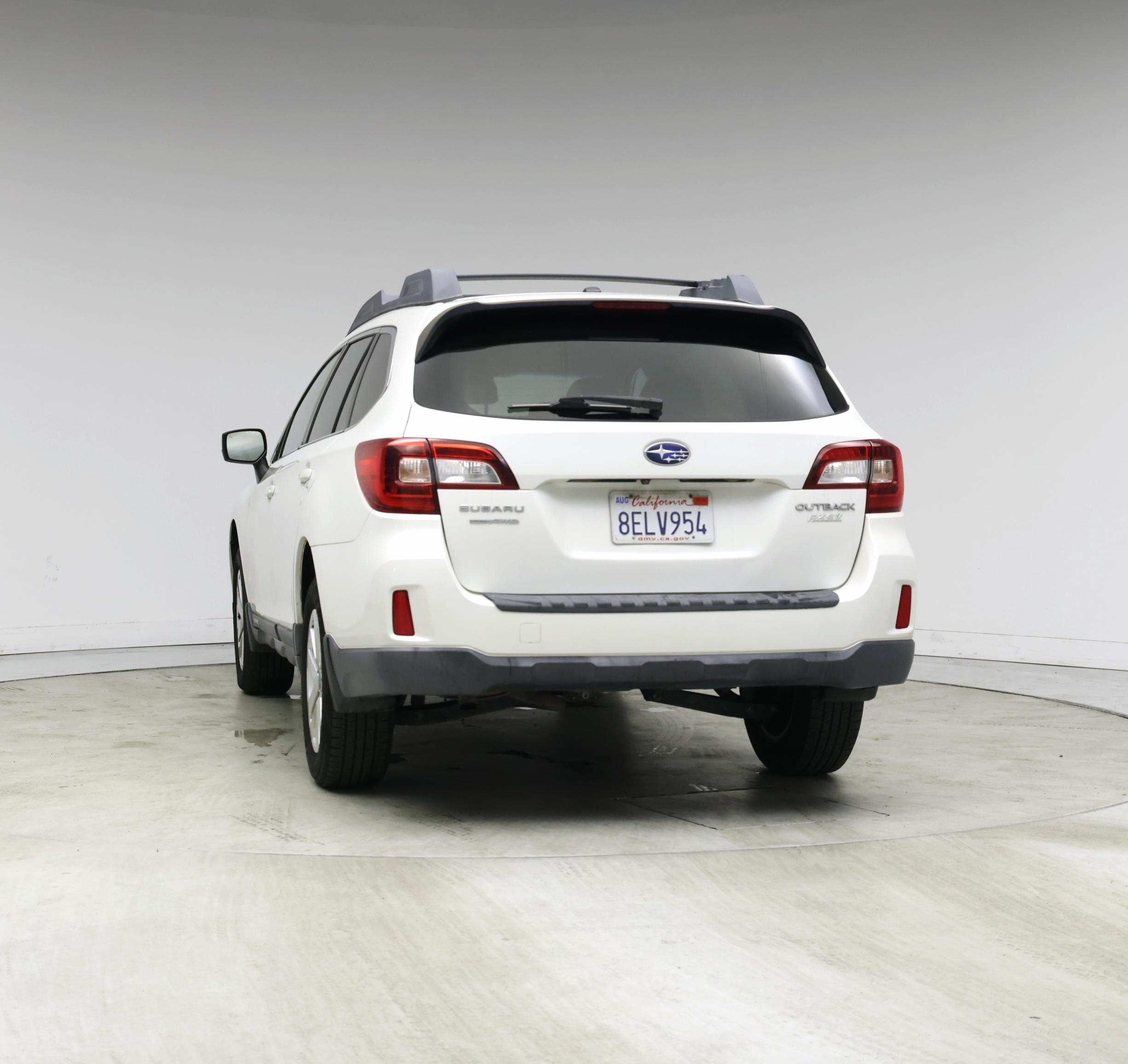 Thumbnail: 2015 Subaru Outback - 6