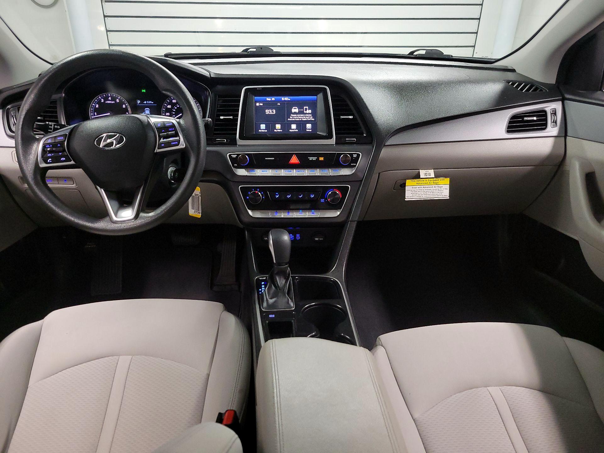 Thumbnail: 2018 Hyundai Sonata - 9