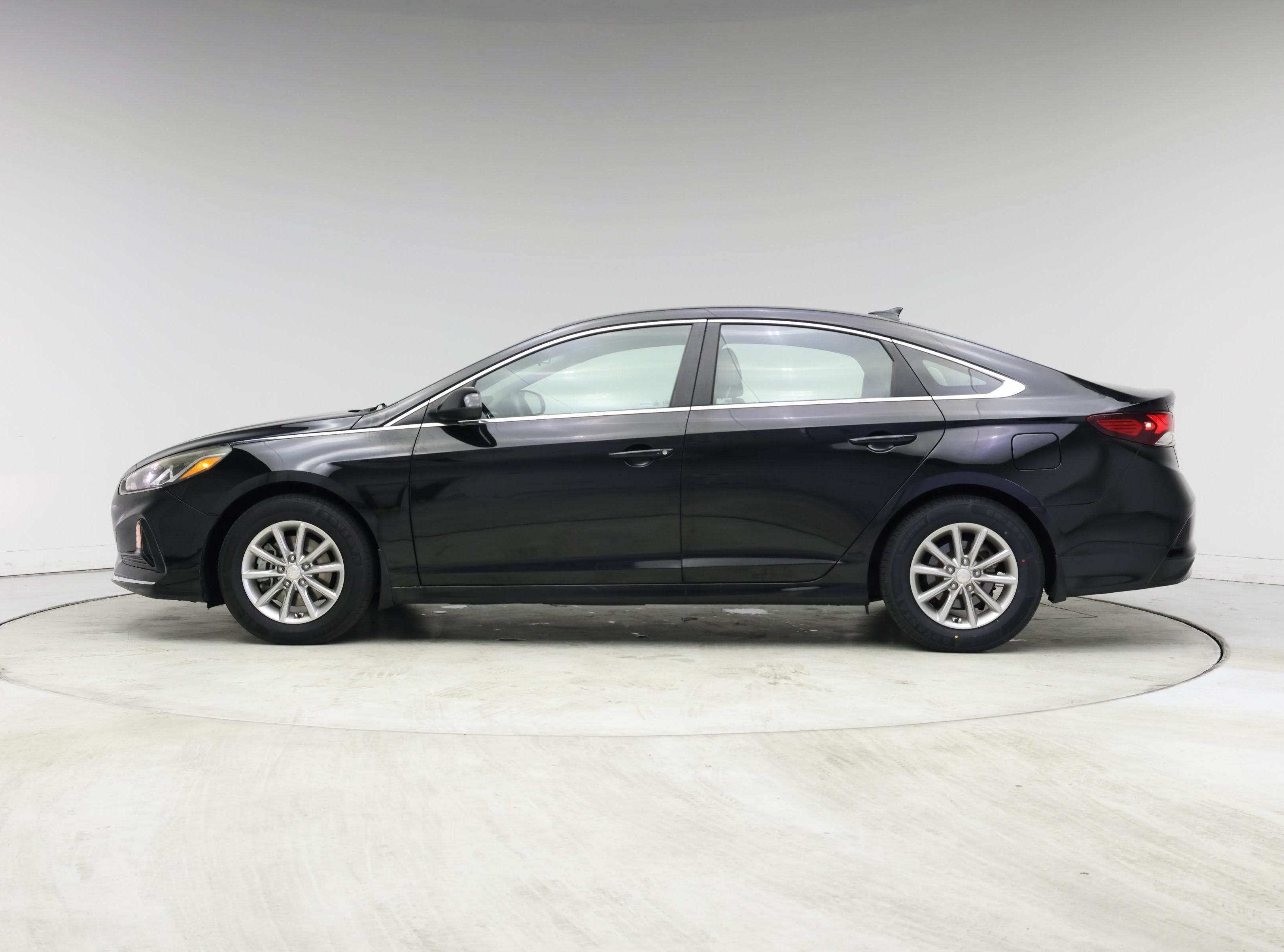 Thumbnail: 2018 Hyundai Sonata - 3