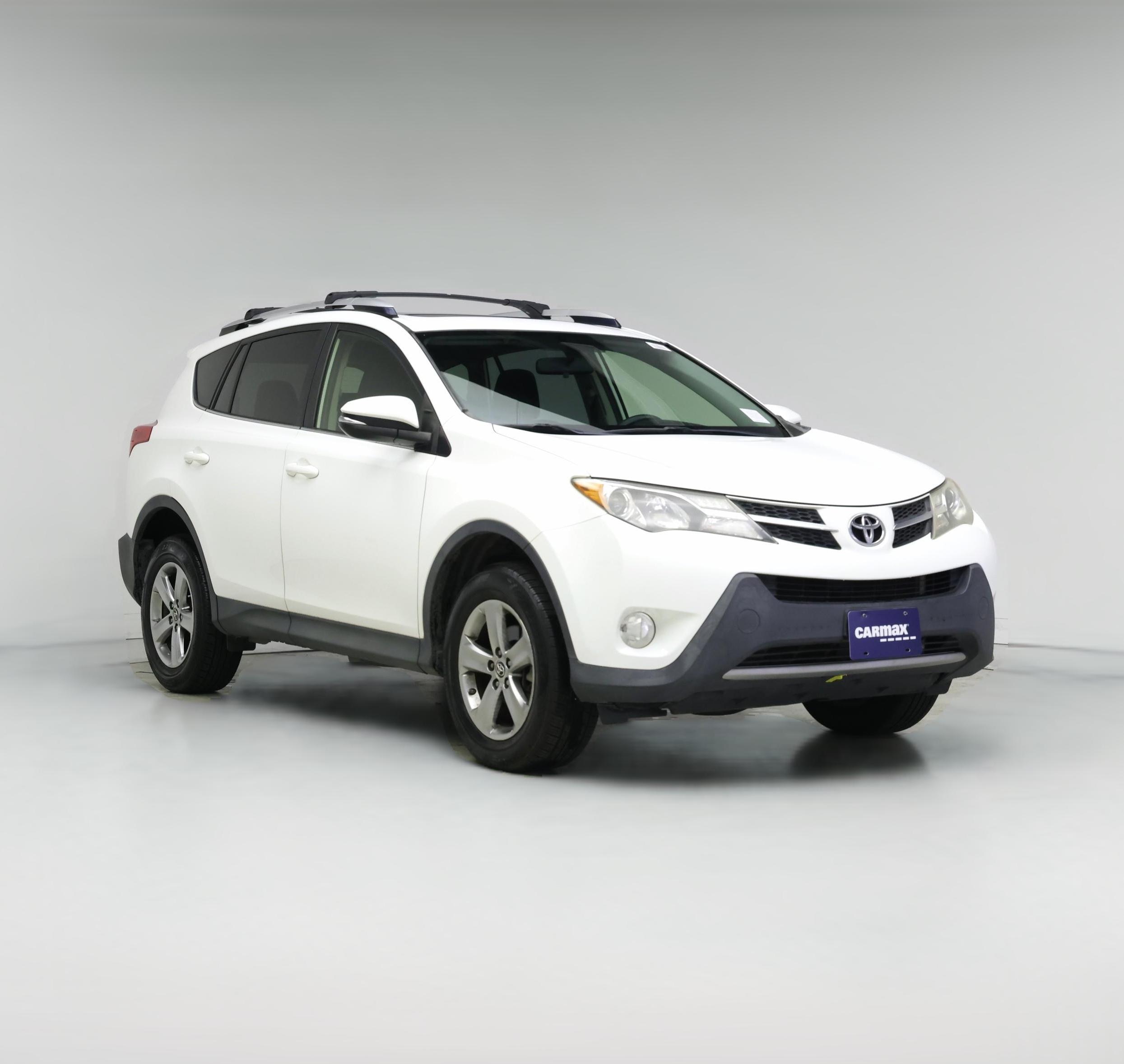 Thumbnail: 2015 Toyota RAV4 - 1