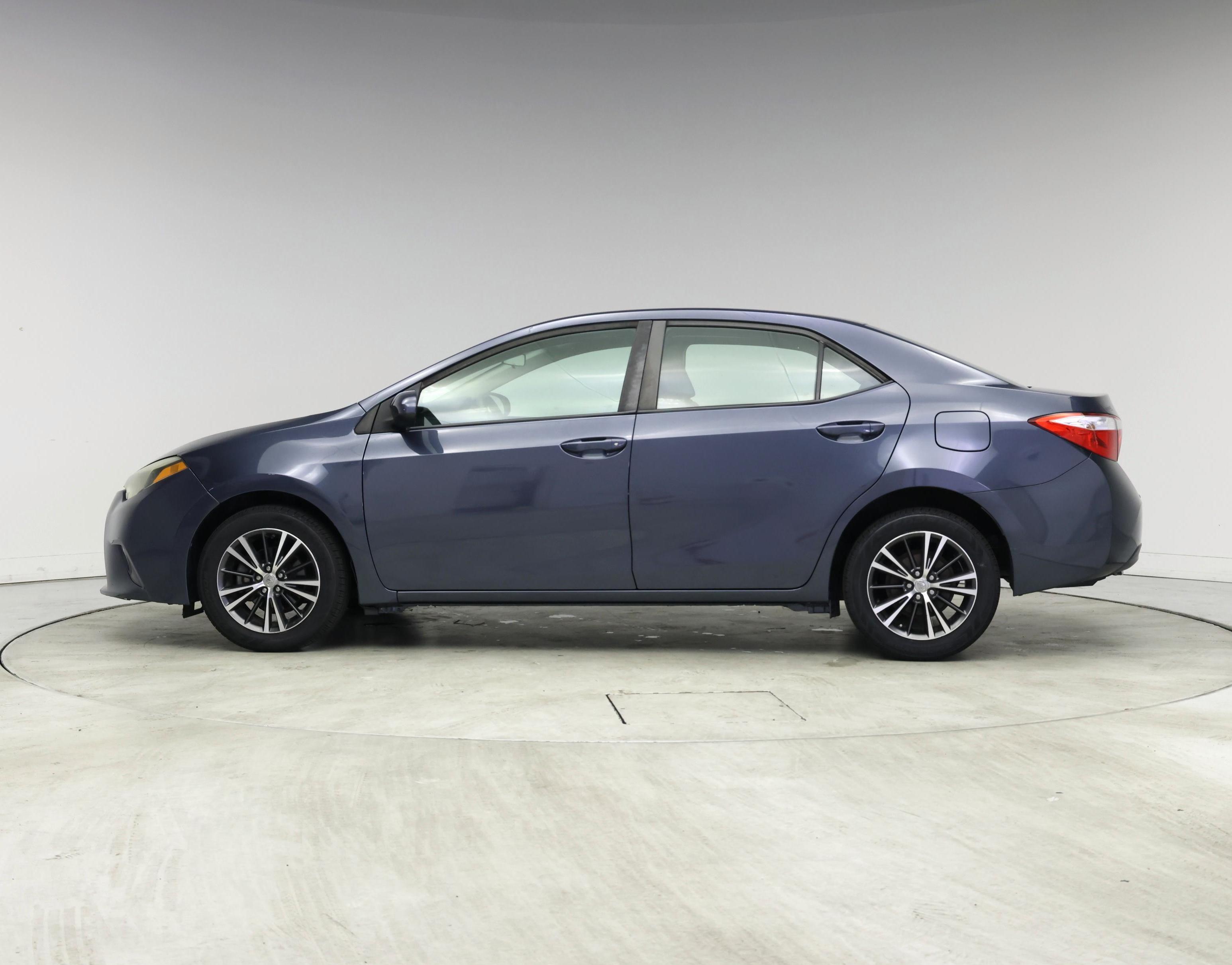Thumbnail: 2016 Toyota Corolla - 3