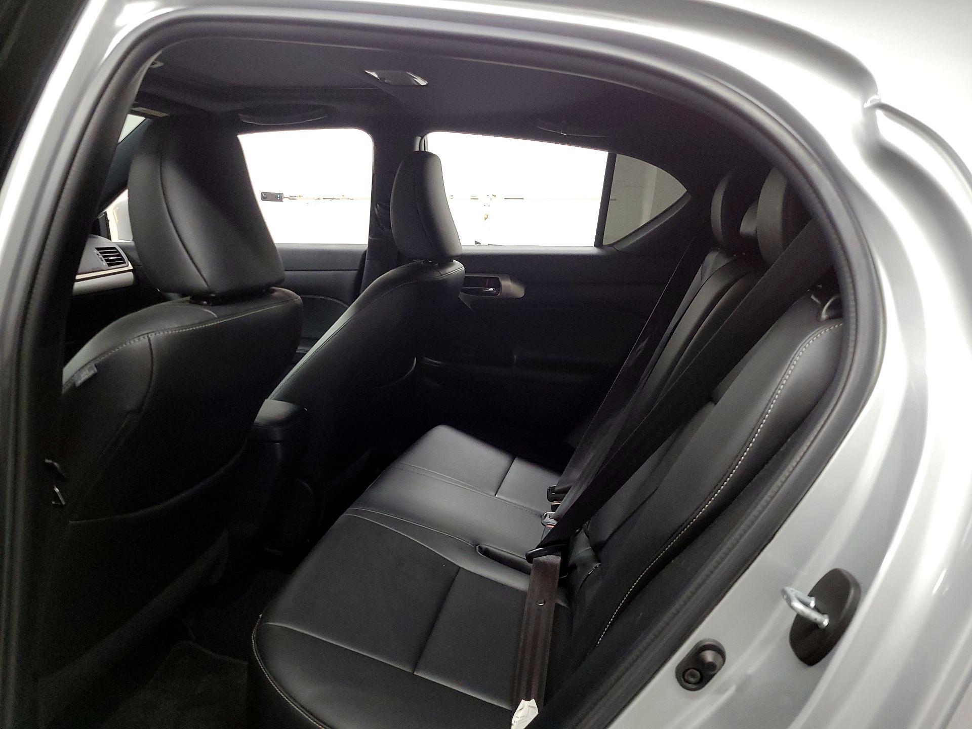 Thumbnail: 2015 Lexus CT - 16