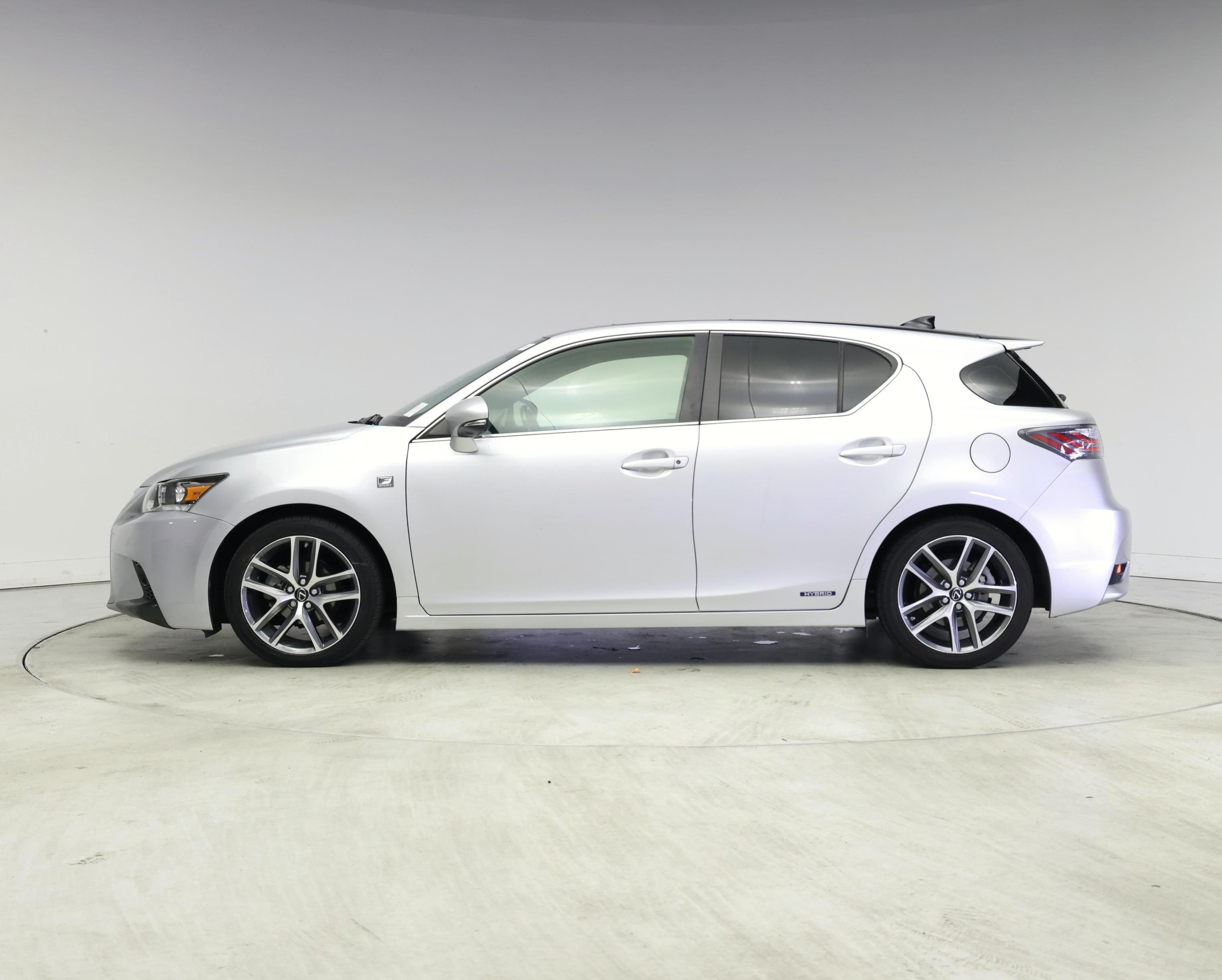 Thumbnail: 2015 Lexus CT - 3