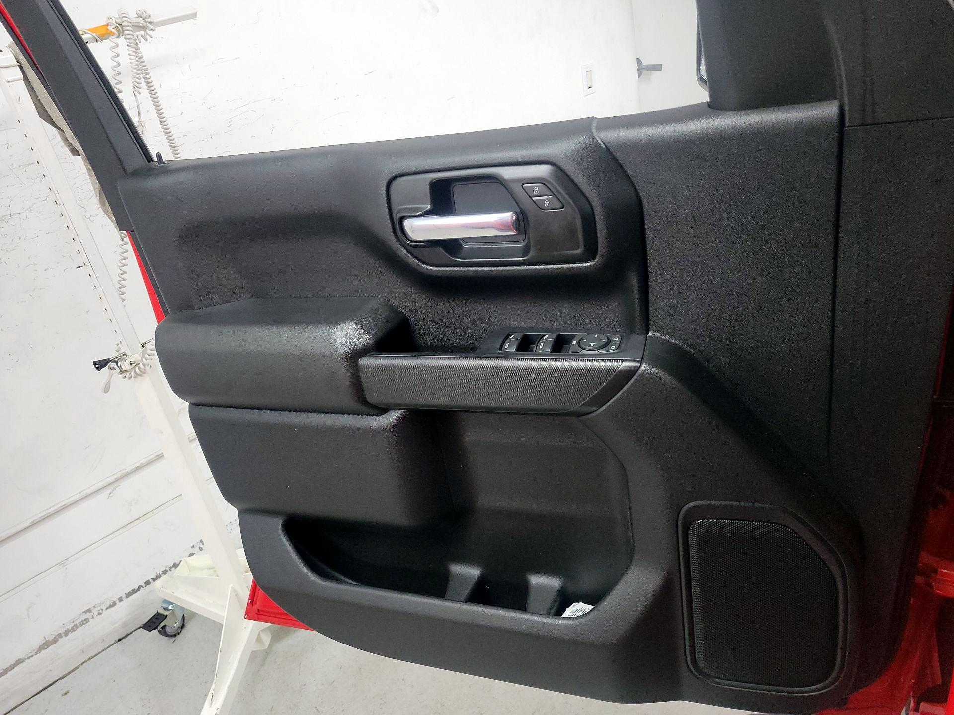 Thumbnail: 2022 Chevrolet Silverado 1500 - 12