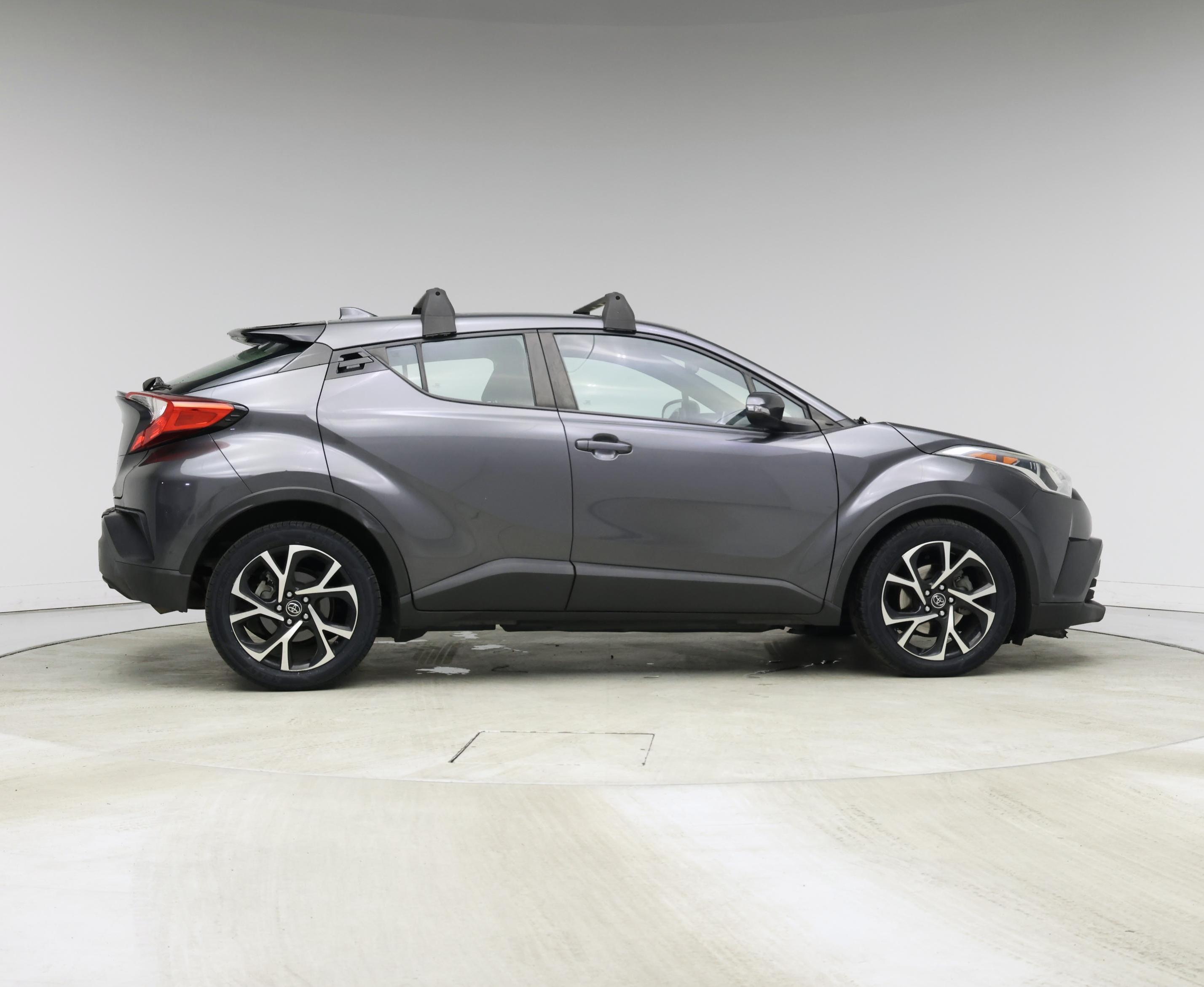 Thumbnail: 2018 Toyota C-HR - 7