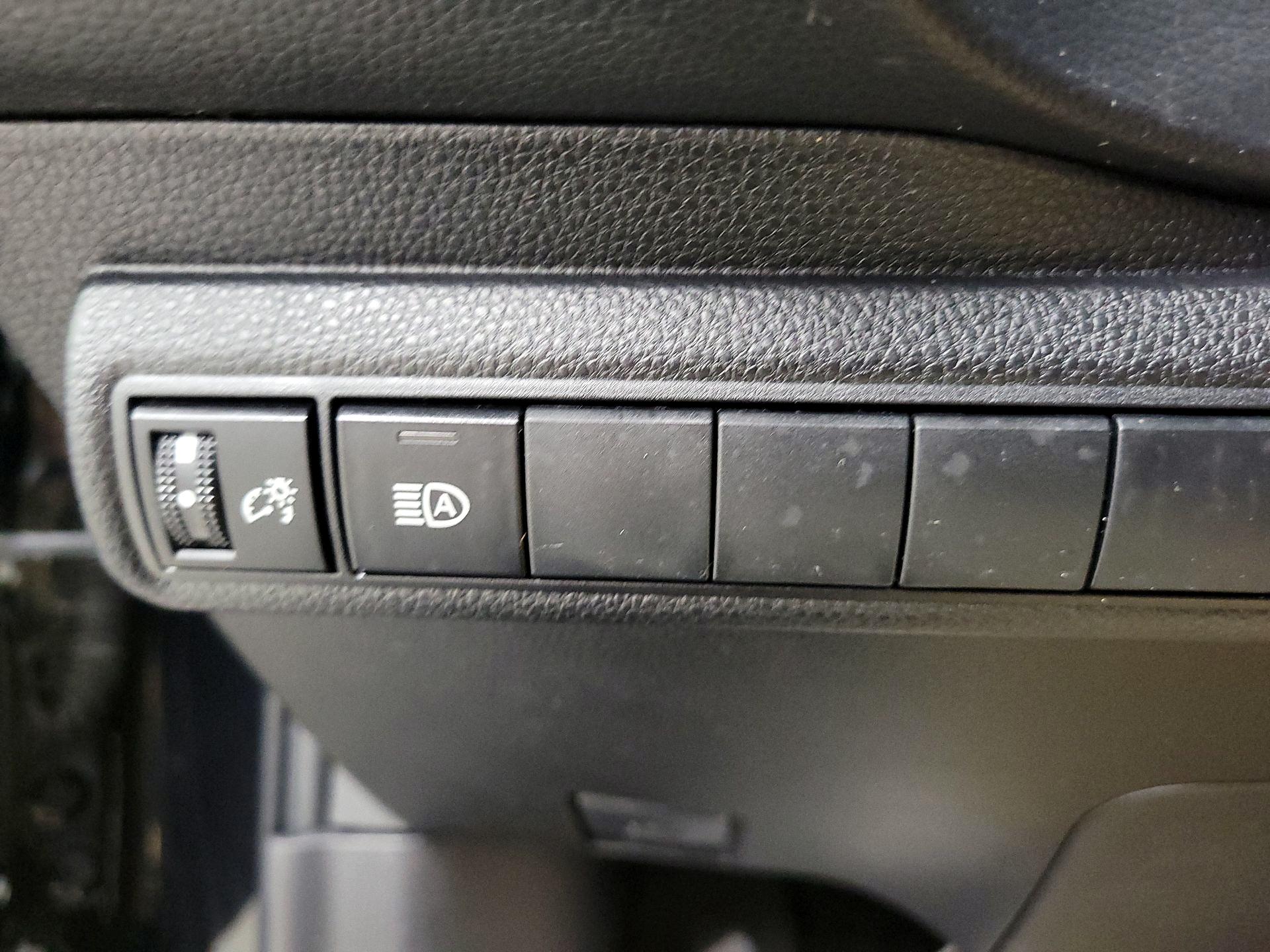 Thumbnail: 2022 Toyota Corolla - 13