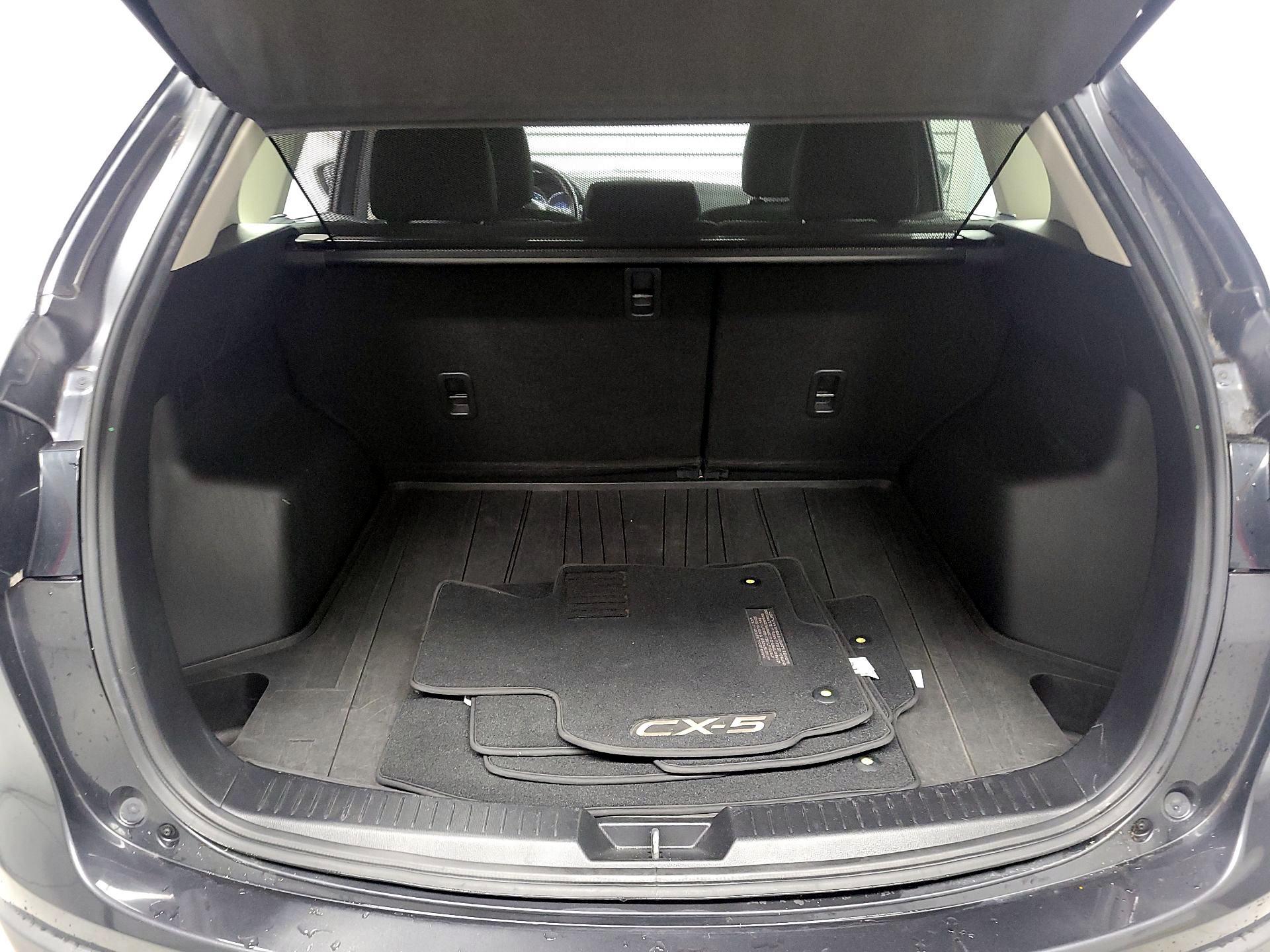 Thumbnail: 2016 Mazda CX-5 - 18