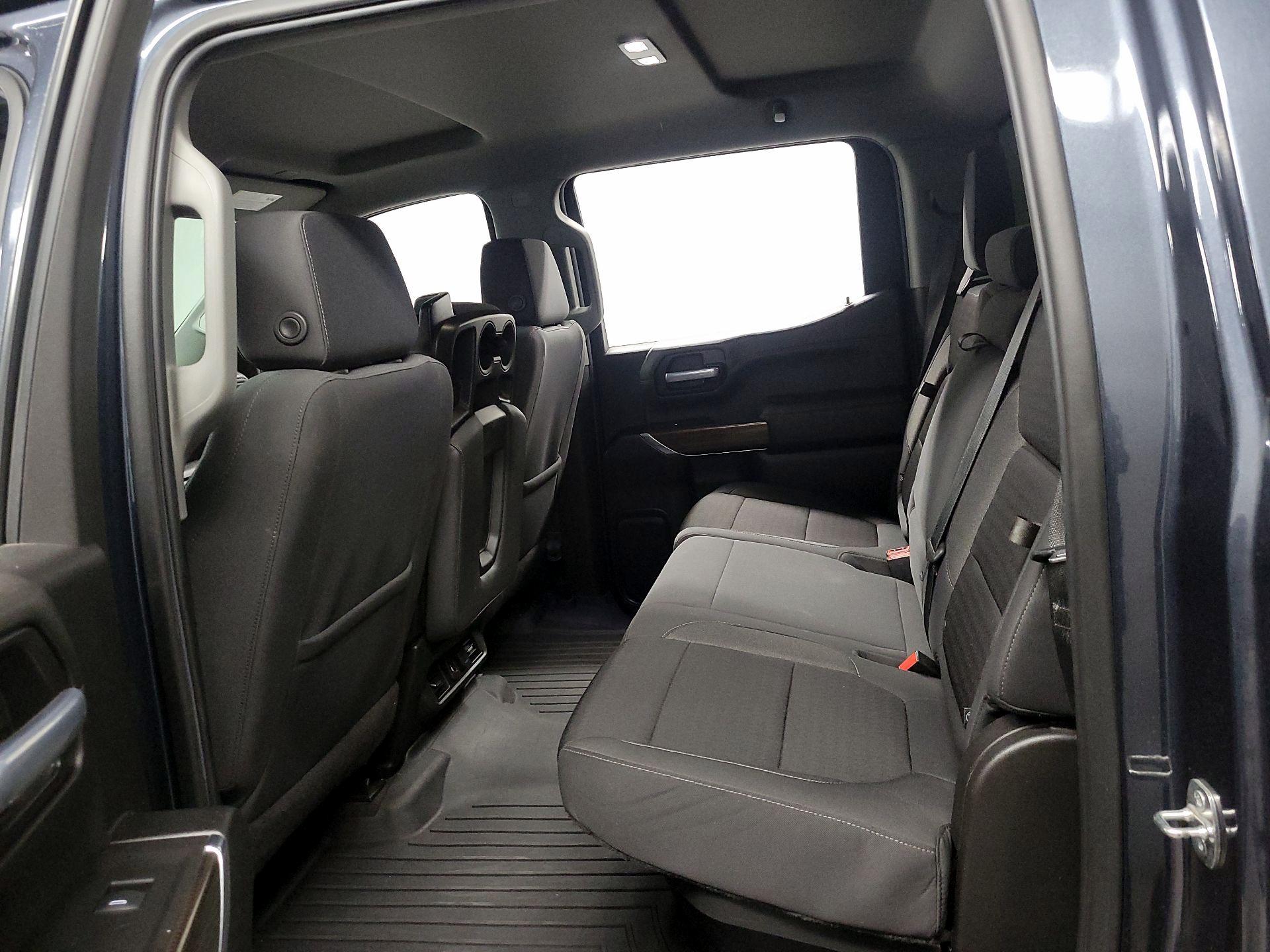 Thumbnail: 2021 Chevrolet Silverado 1500 - 19