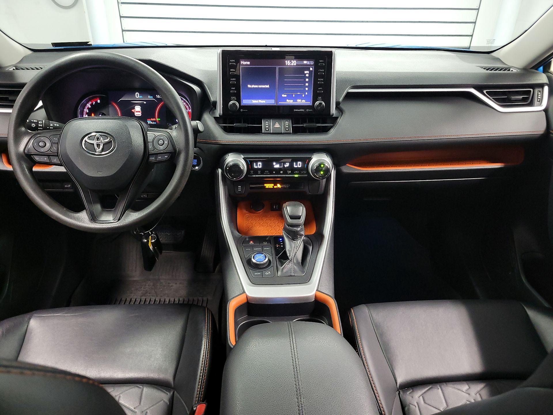 Thumbnail: 2019 Toyota RAV4 - 9