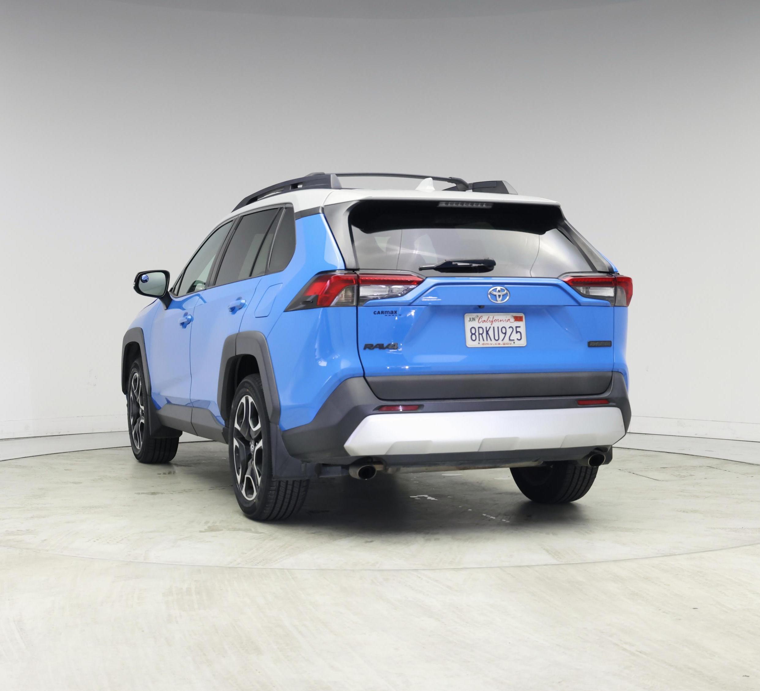 Thumbnail: 2019 Toyota RAV4 - 2