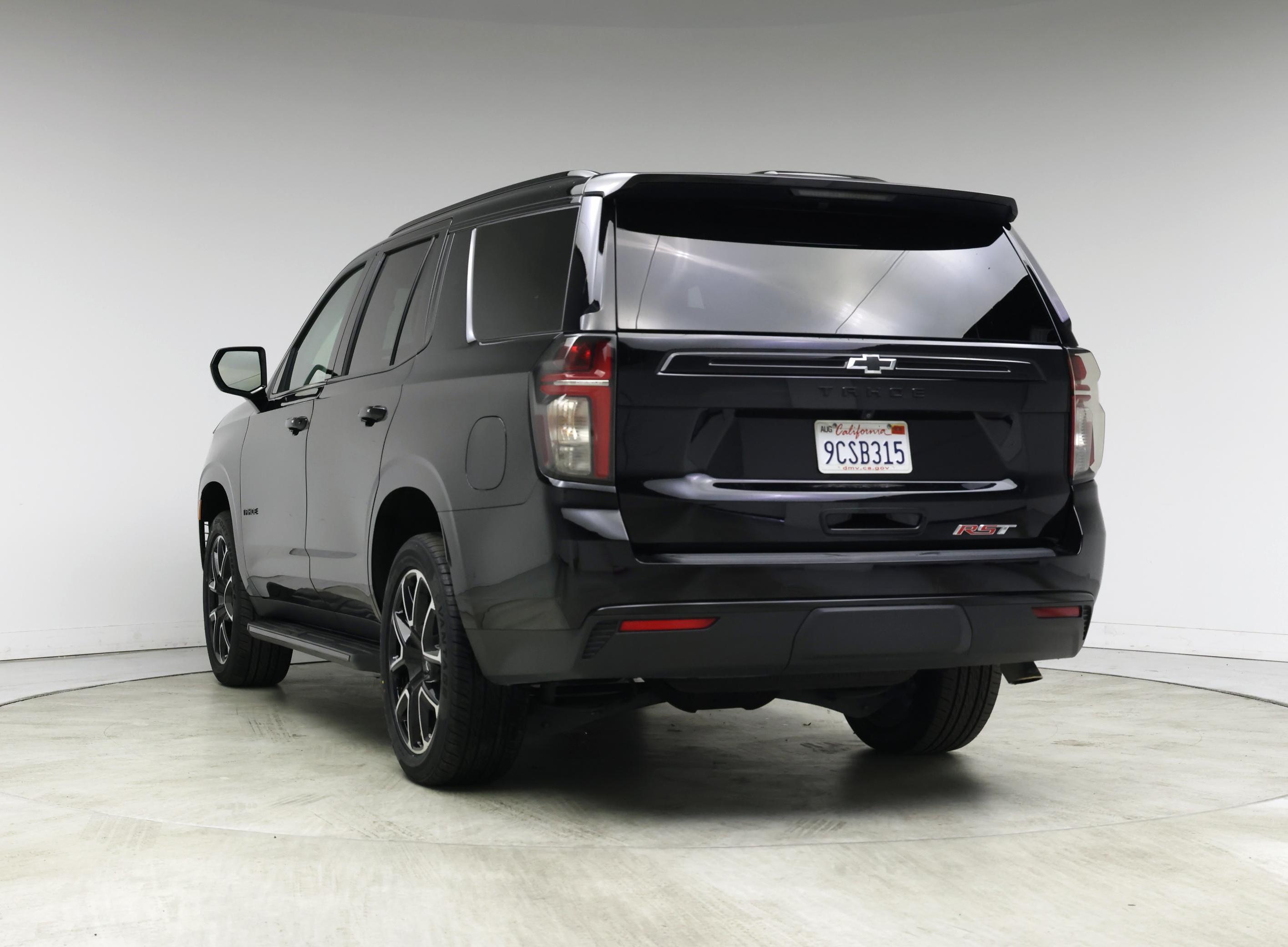 Thumbnail: 2023 Chevrolet Tahoe - 2