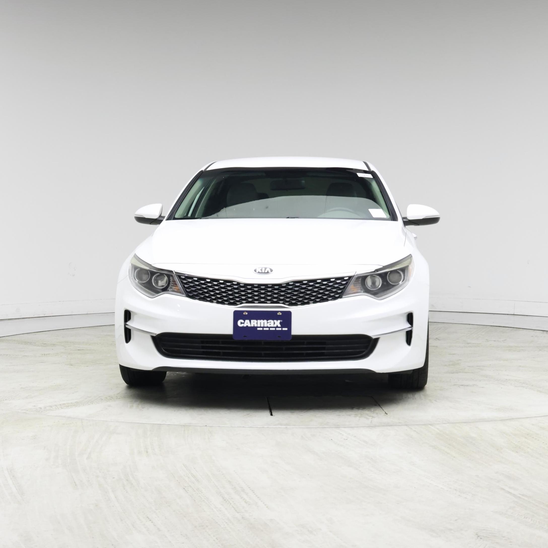 Thumbnail: 2017 Kia Optima - 5