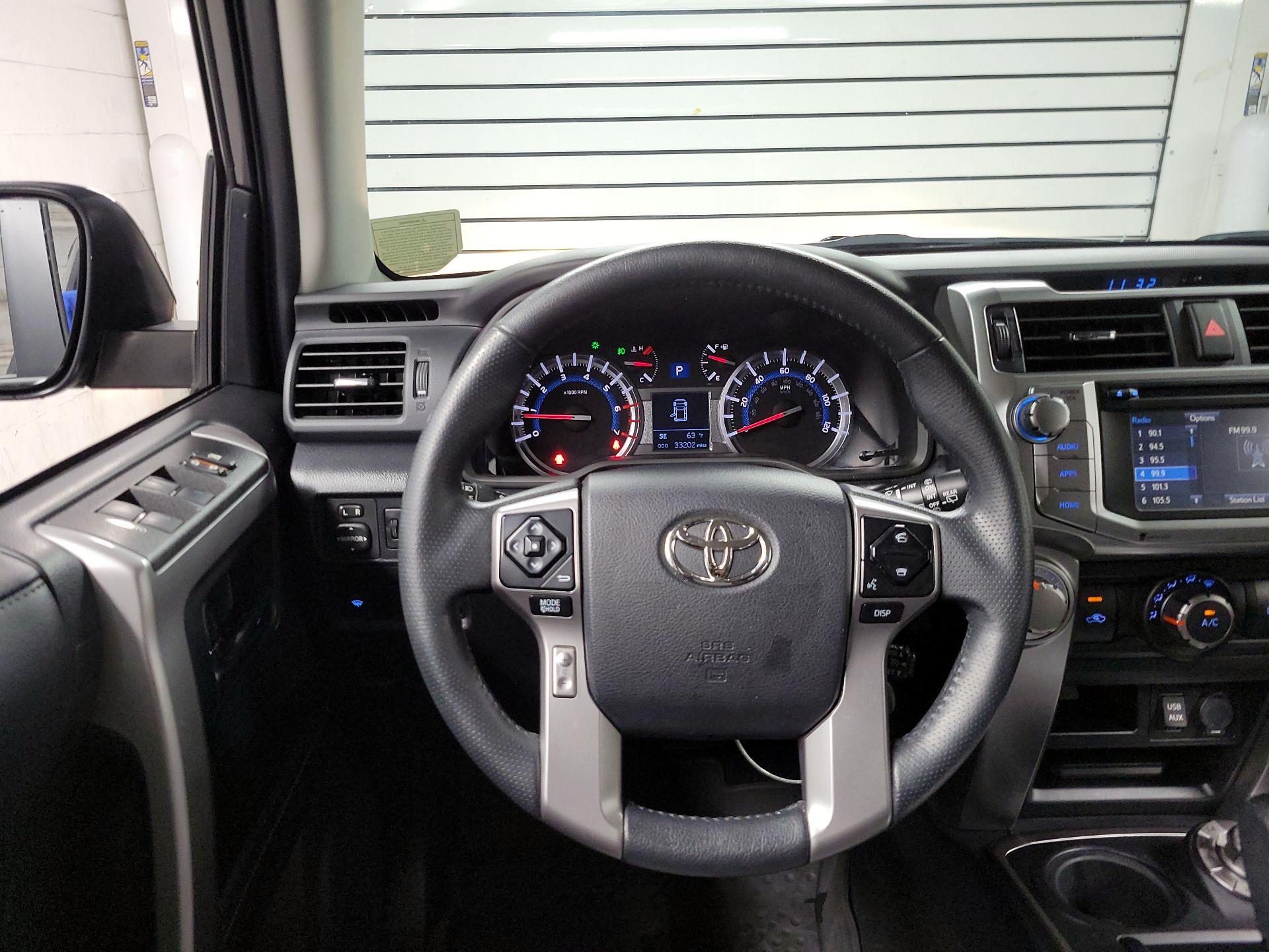 Thumbnail: 2019 Toyota 4Runner - 10