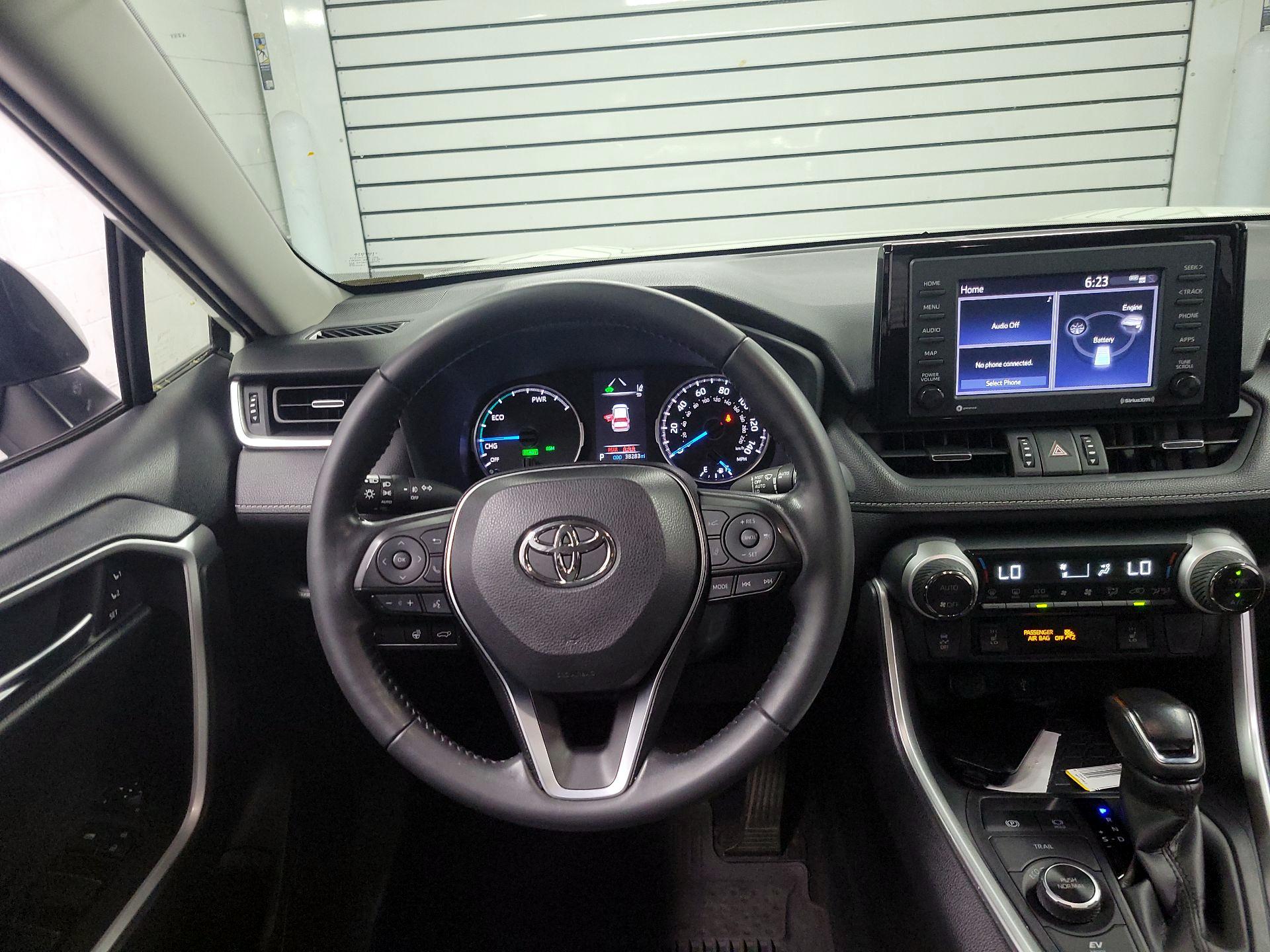 Thumbnail: 2022 Toyota RAV4 - 10