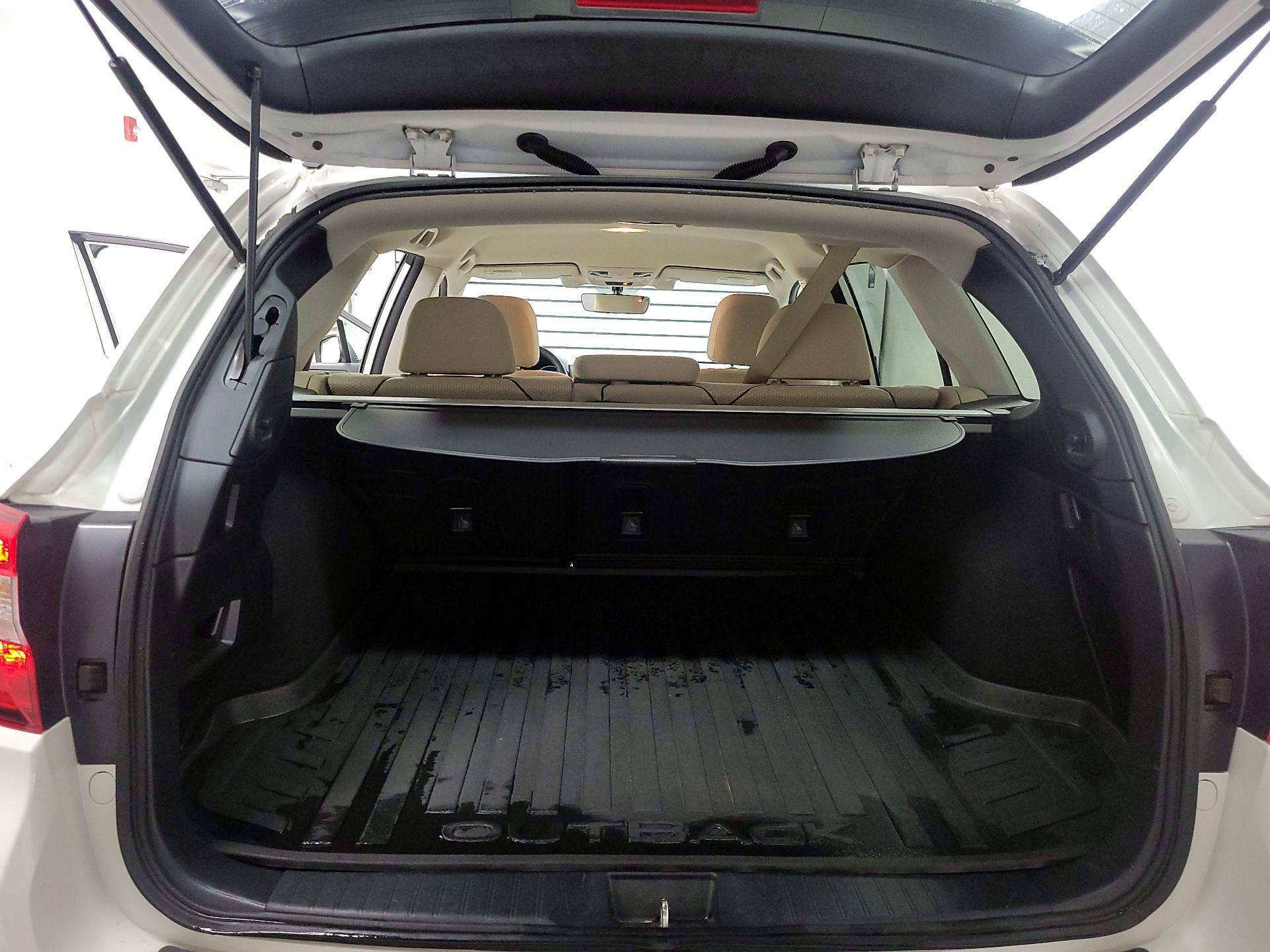 Thumbnail: 2017 Subaru Outback - 19