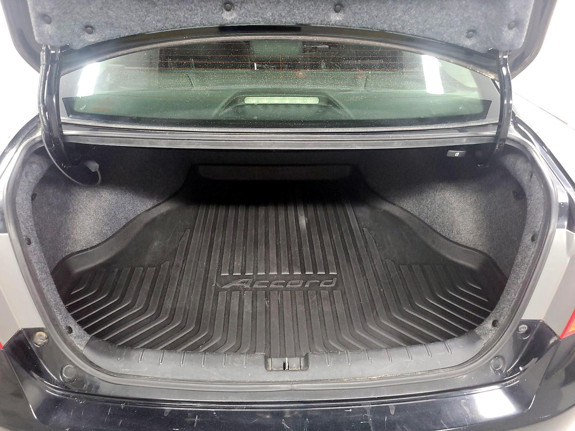 Thumbnail: 2014 Honda Accord - 18