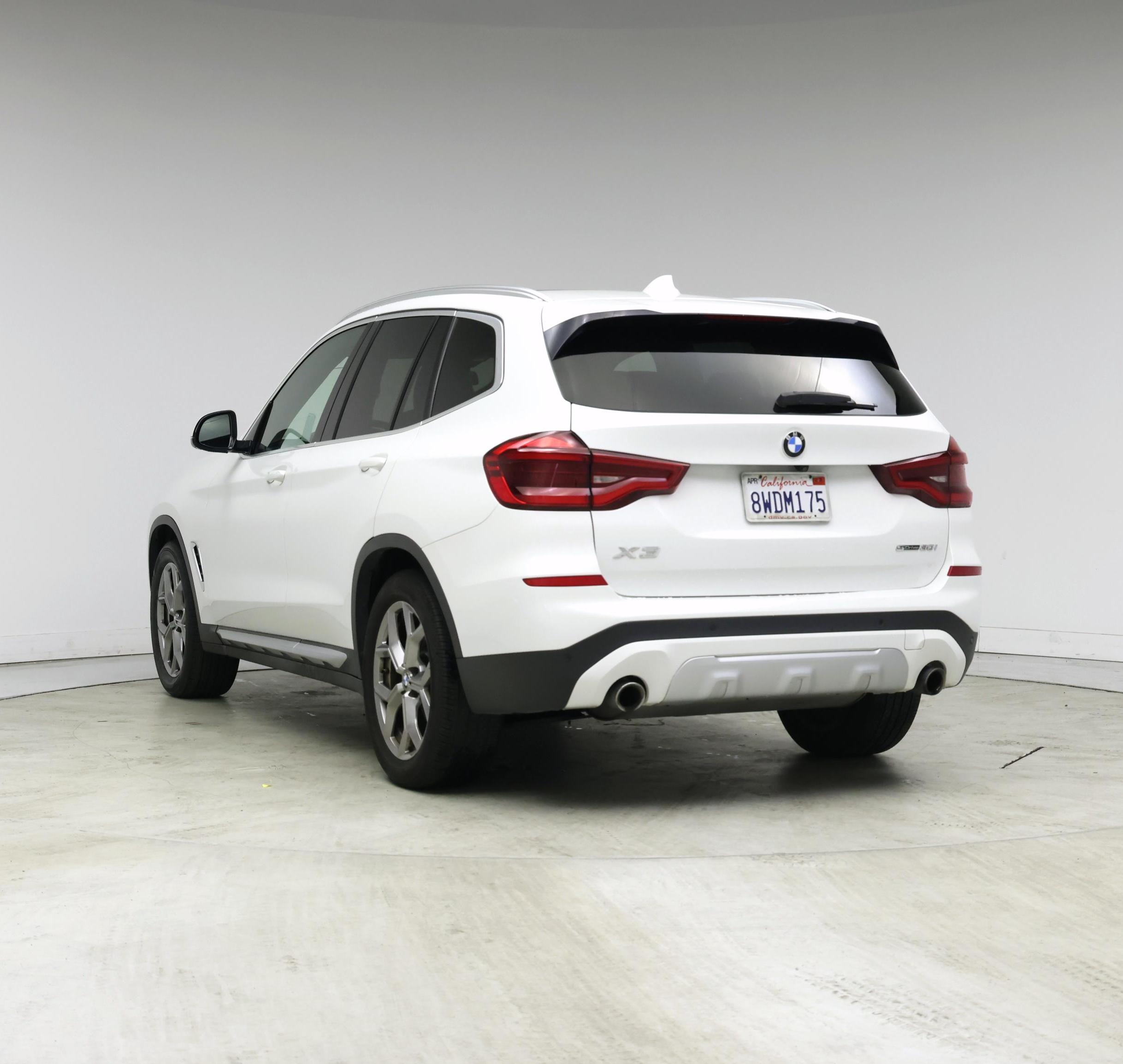 Thumbnail: 2021 BMW X3 - 2