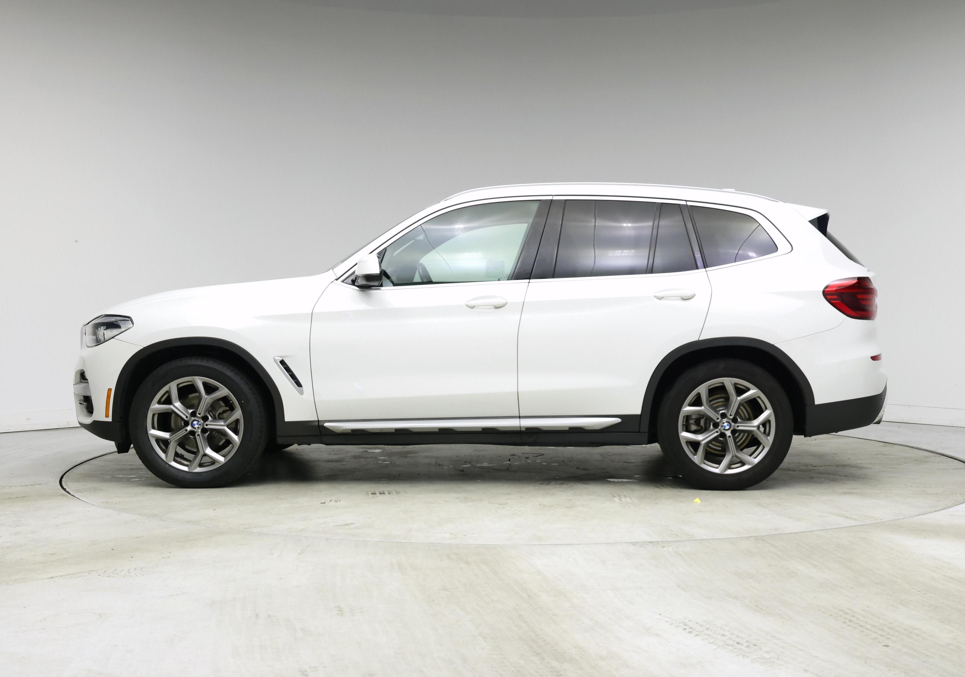 Thumbnail: 2021 BMW X3 - 3