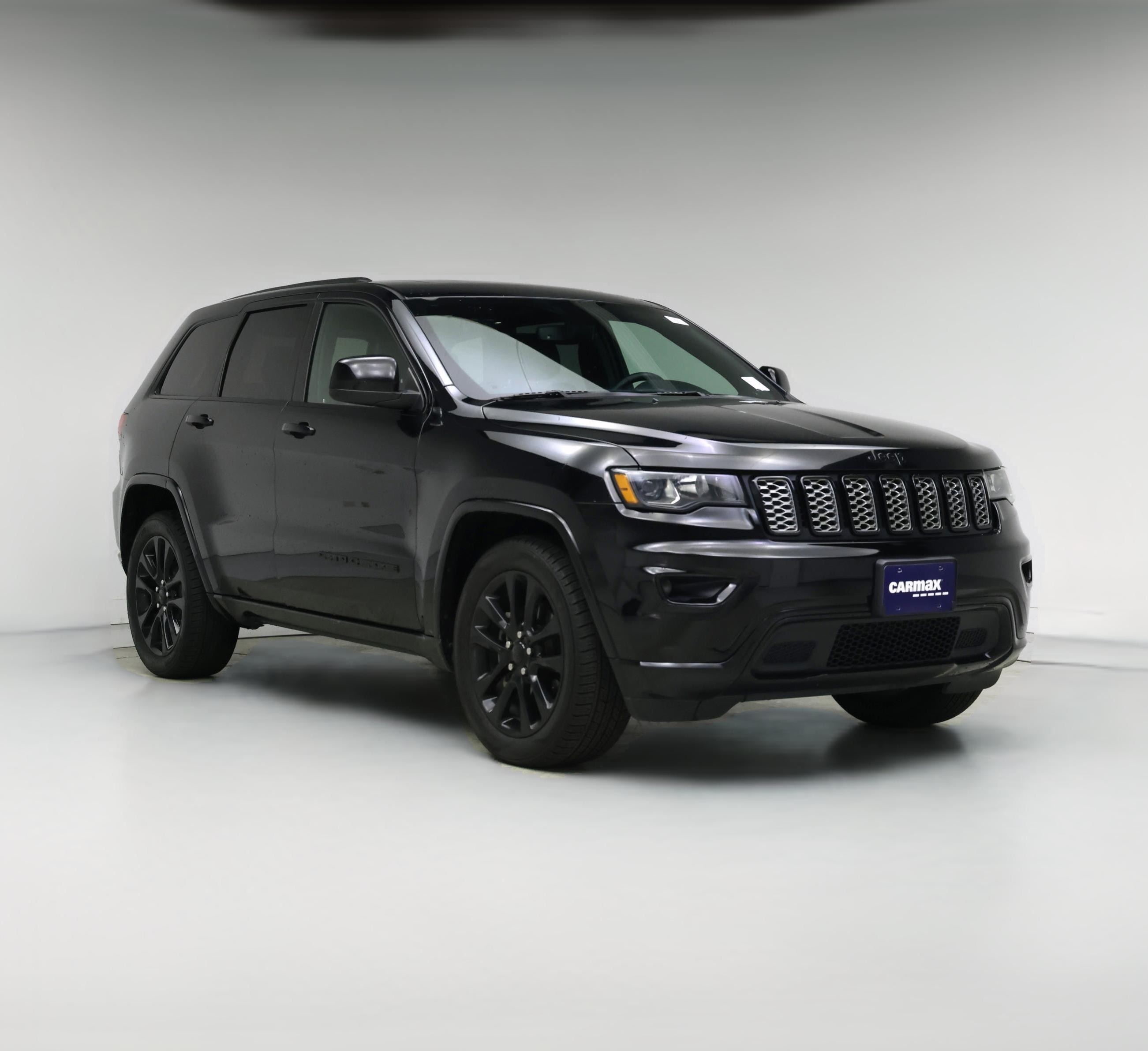 Thumbnail: 2018 Jeep Grand Cherokee - 1