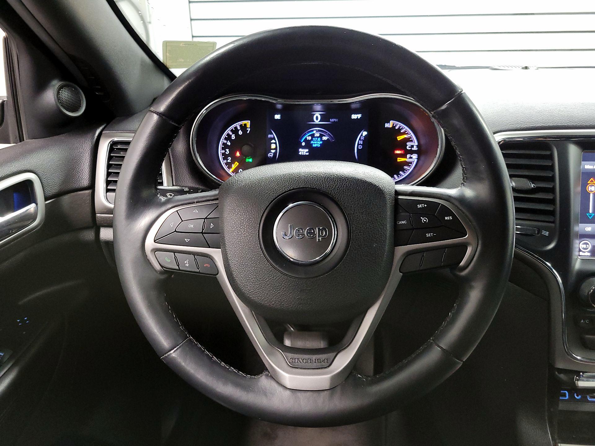 Thumbnail: 2018 Jeep Grand Cherokee - 10
