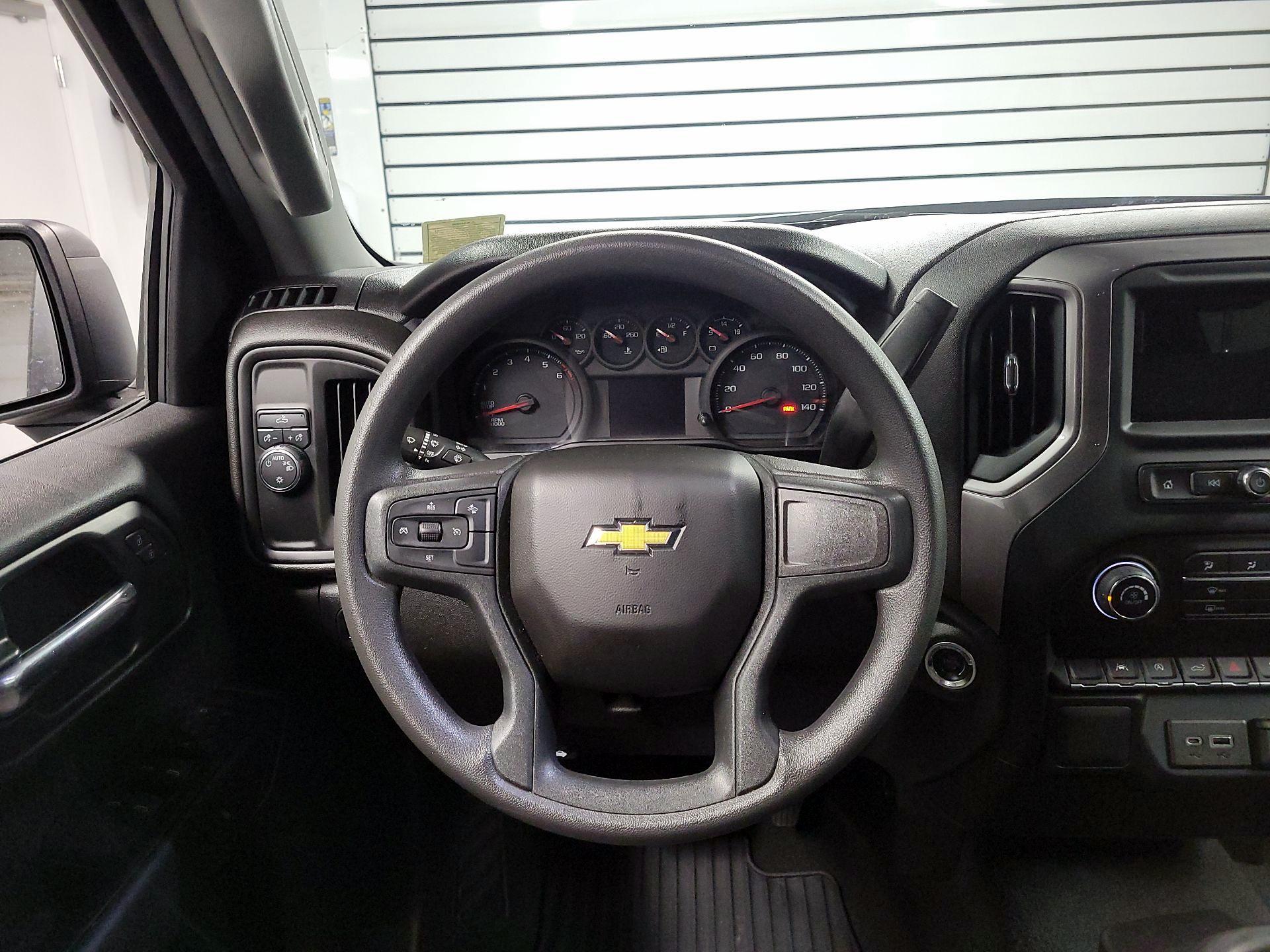 Thumbnail: 2022 Chevrolet Silverado 1500 - 10