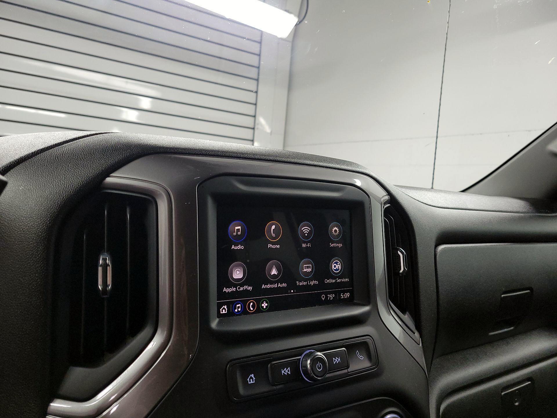 Thumbnail: 2022 Chevrolet Silverado 1500 - 15