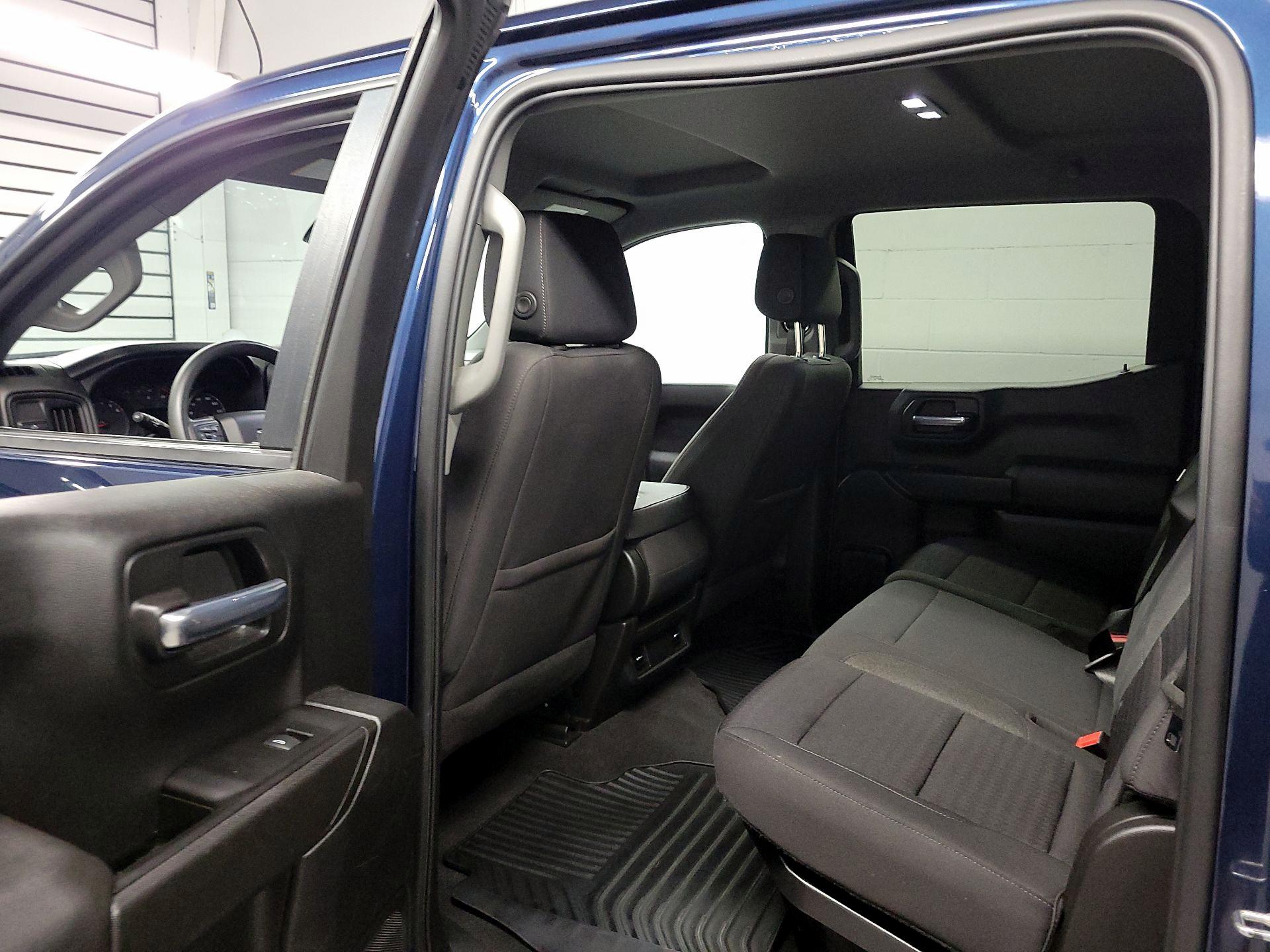 Thumbnail: 2022 Chevrolet Silverado 1500 - 18