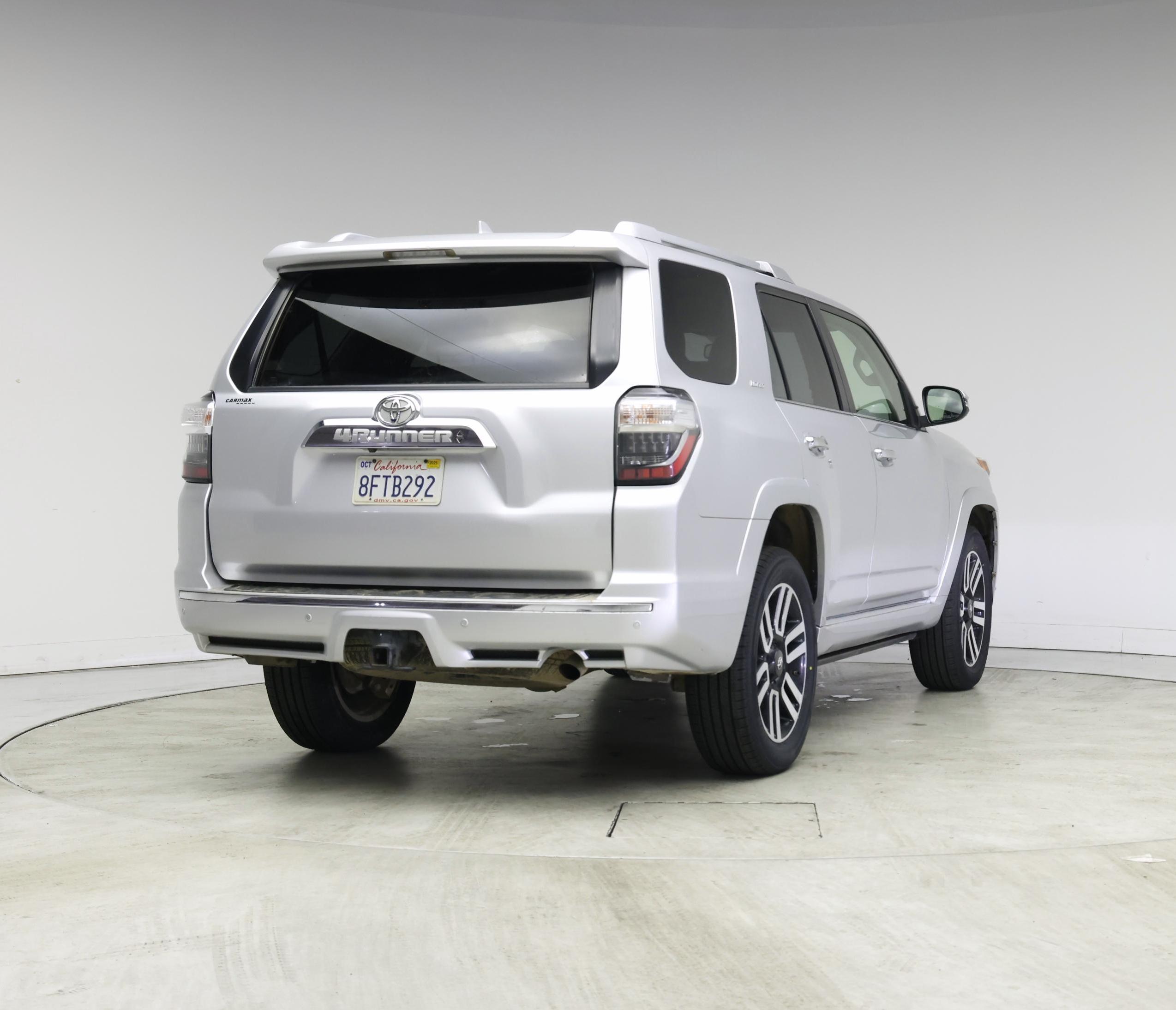 Thumbnail: 2018 Toyota 4Runner - 8