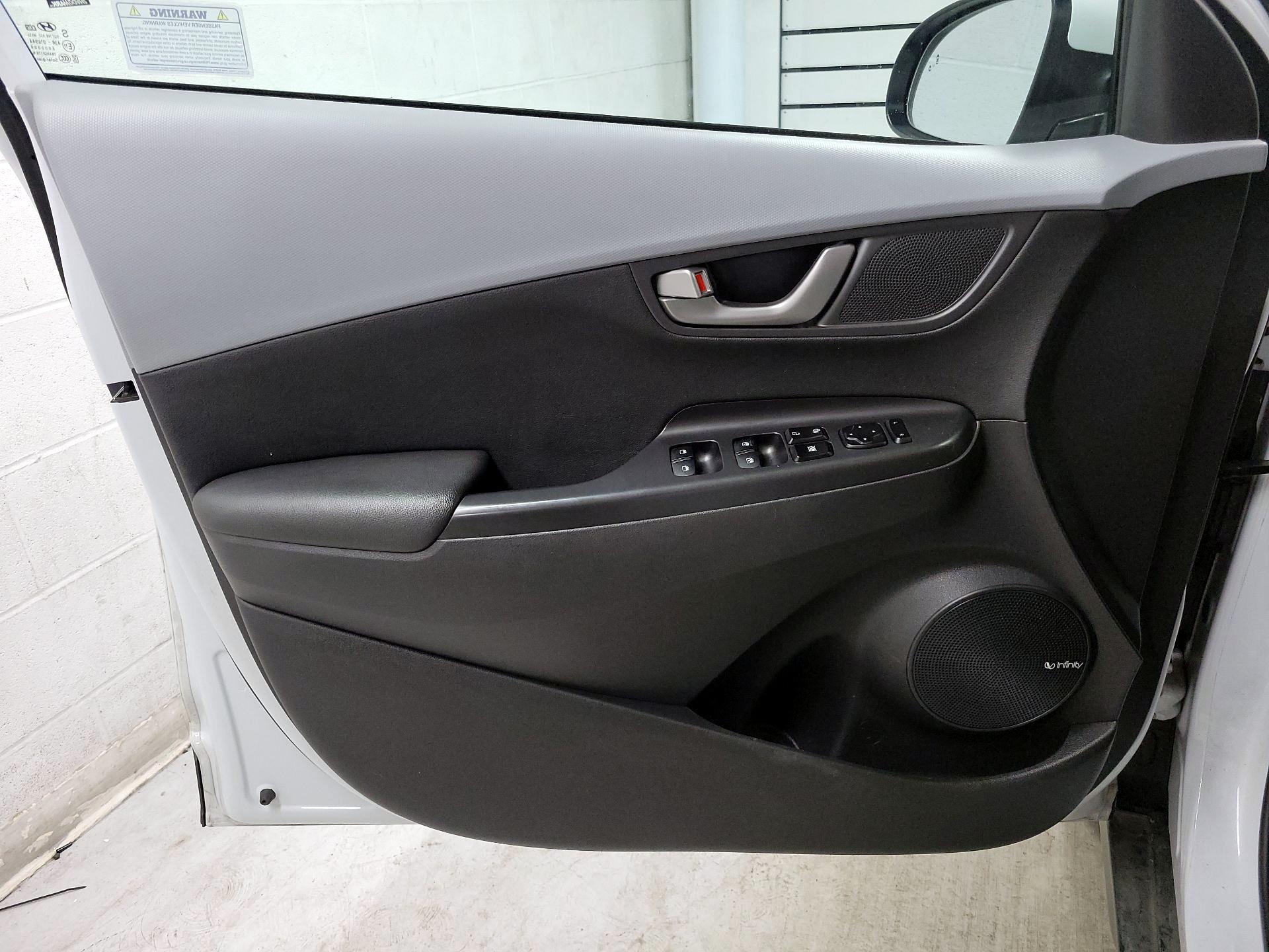 Thumbnail: 2019 Hyundai Kona - 12