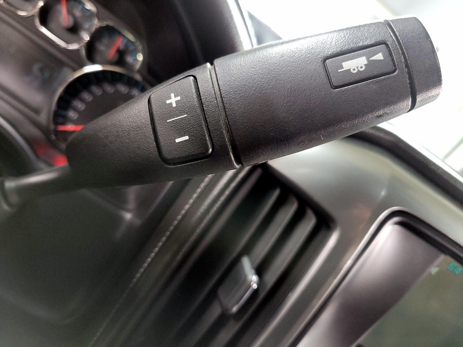 Thumbnail: 2015 Chevrolet Silverado 1500 - 18