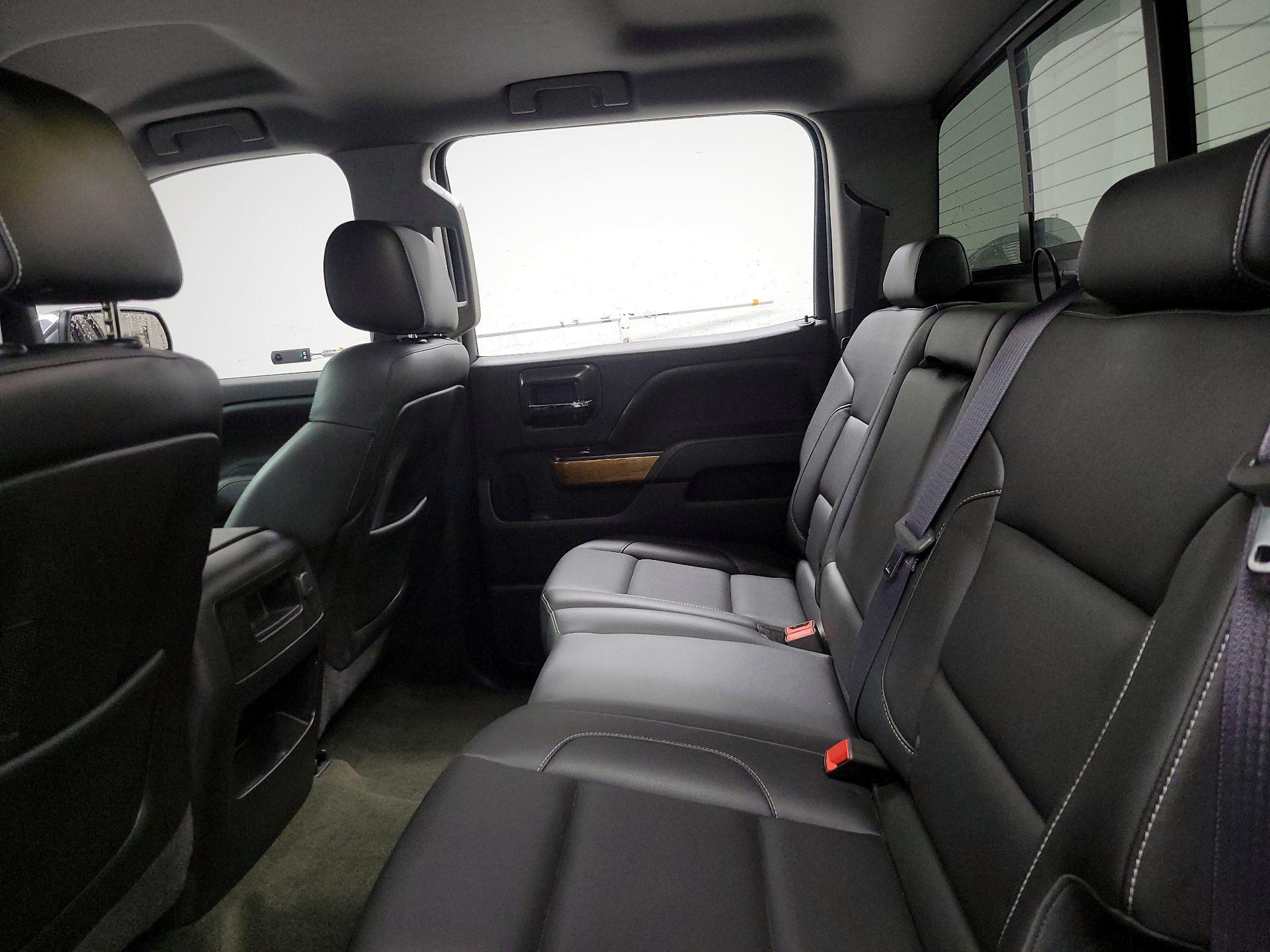 Thumbnail: 2015 Chevrolet Silverado 1500 - 19