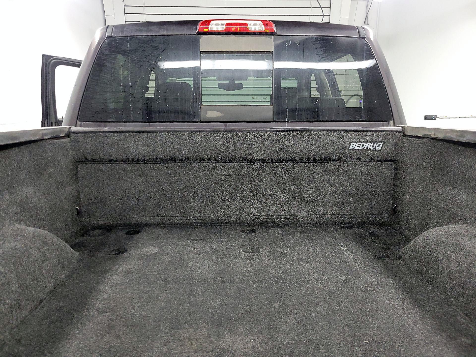 Thumbnail: 2015 Chevrolet Silverado 1500 - 20