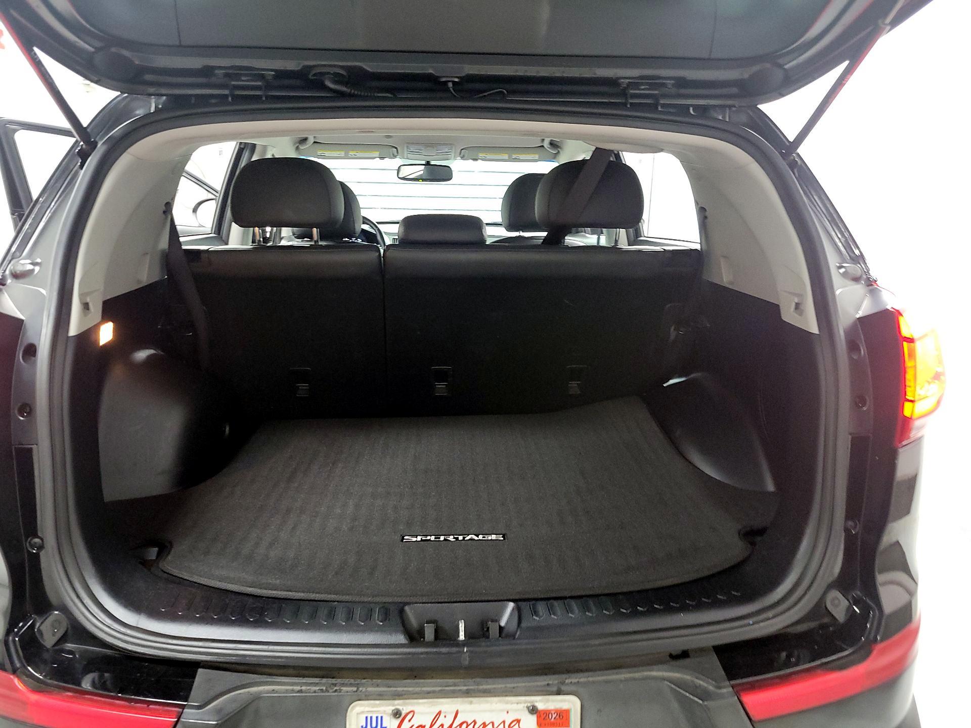 Thumbnail: 2014 Kia Sportage - 19