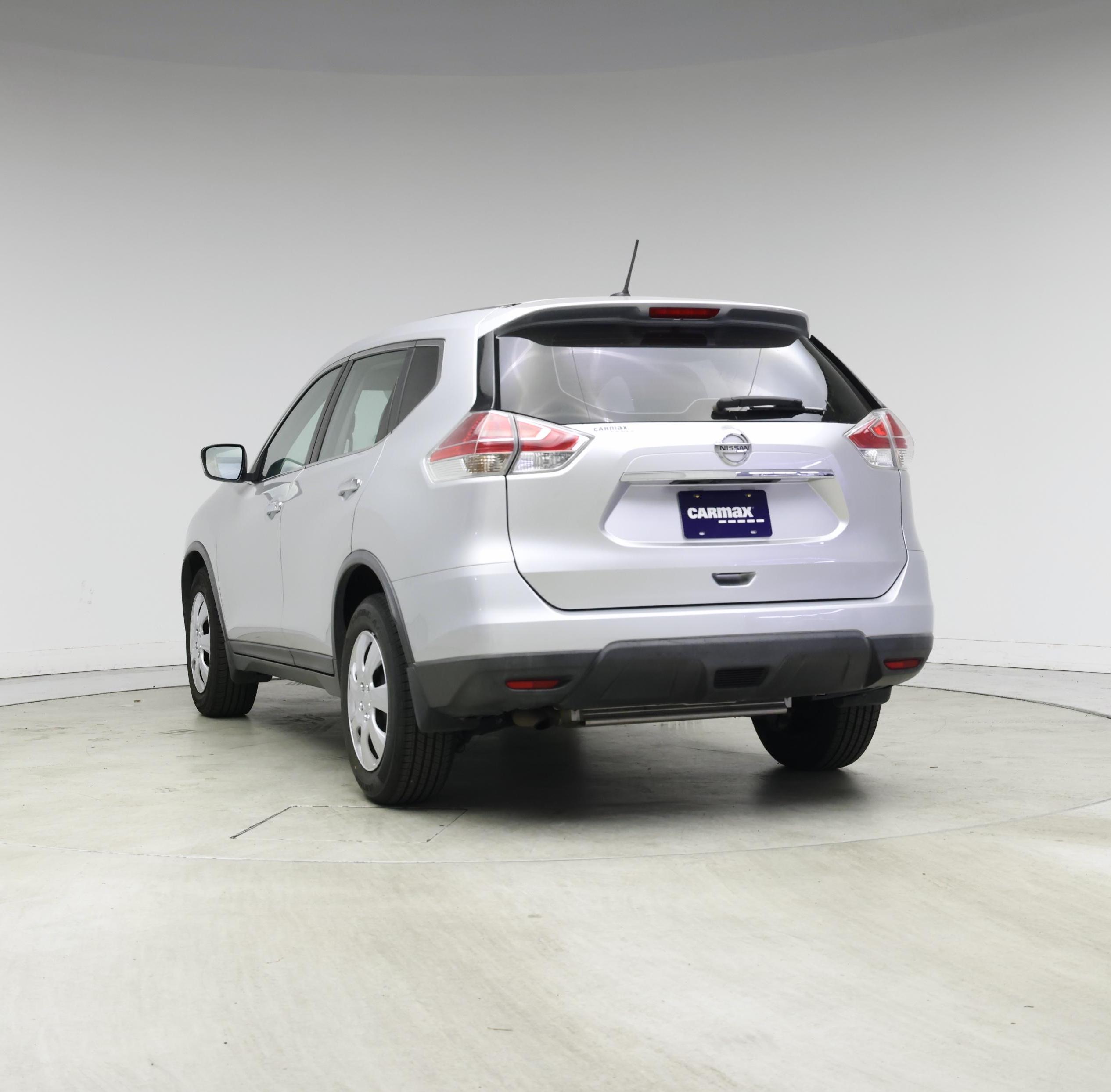 Thumbnail: 2015 Nissan Rogue - 6