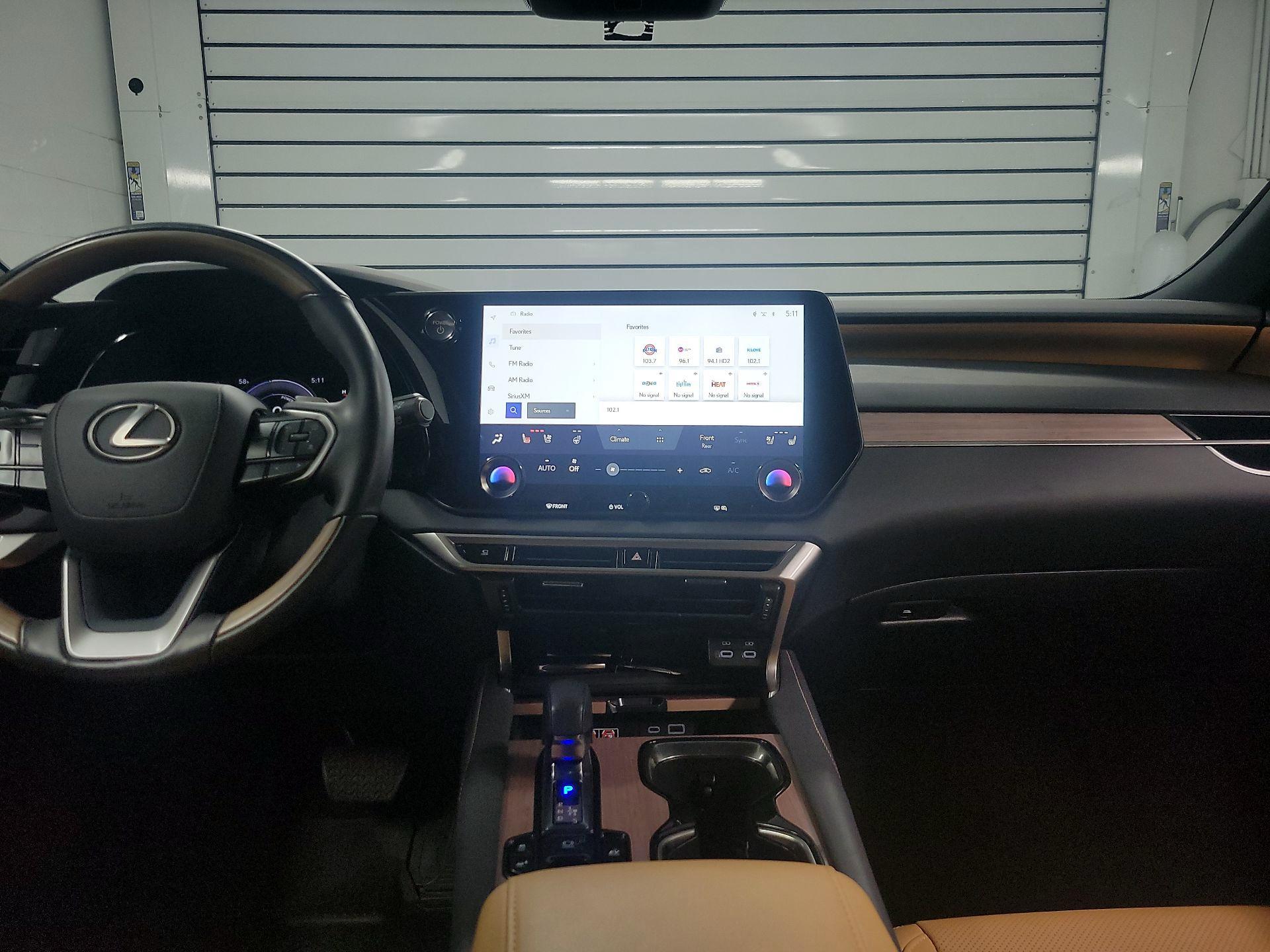 Thumbnail: 2023 Lexus RX - 9