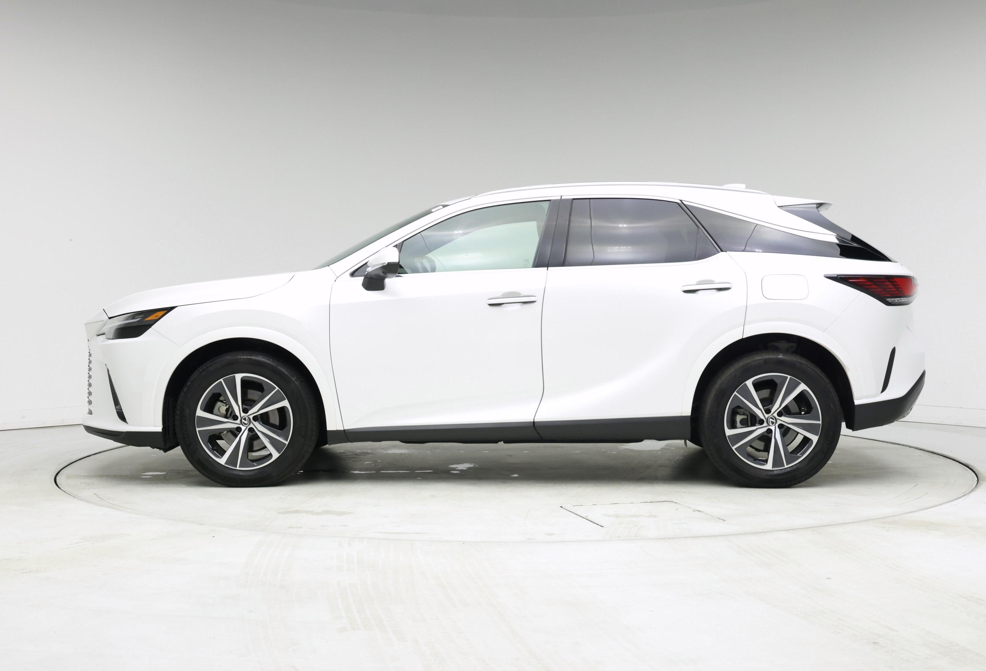 Thumbnail: 2023 Lexus RX - 3