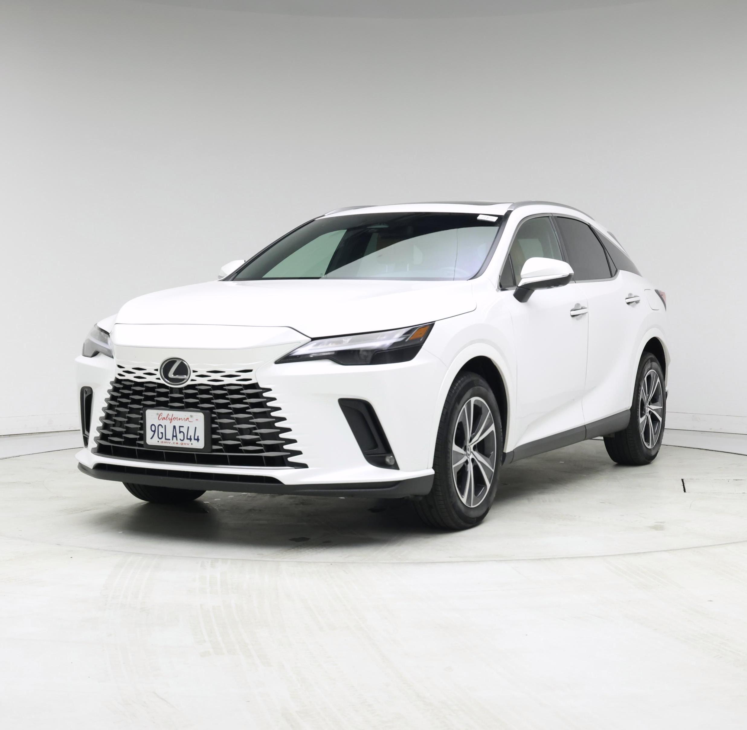 Thumbnail: 2023 Lexus RX - 4