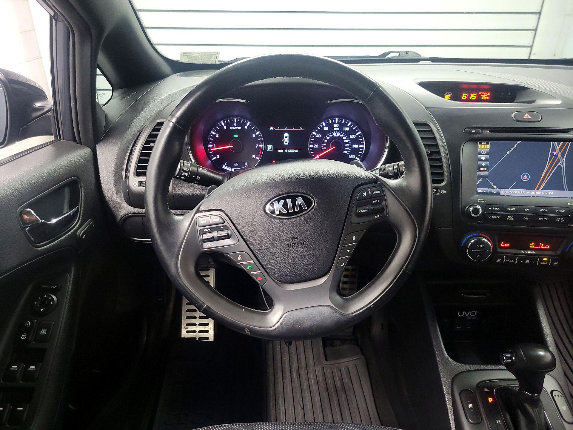Thumbnail: 2015 Kia Forte - 10